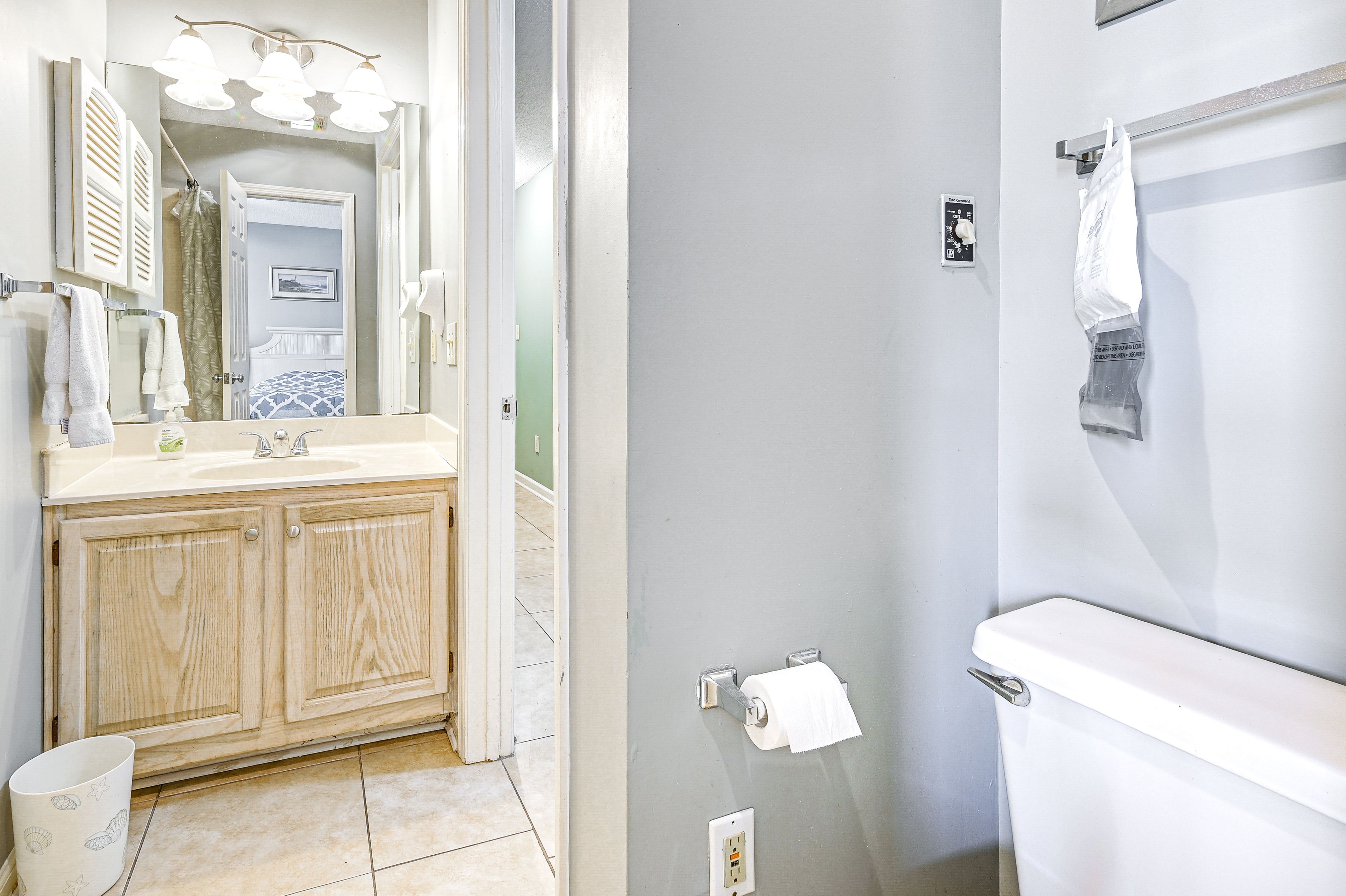 Full Bathroom
