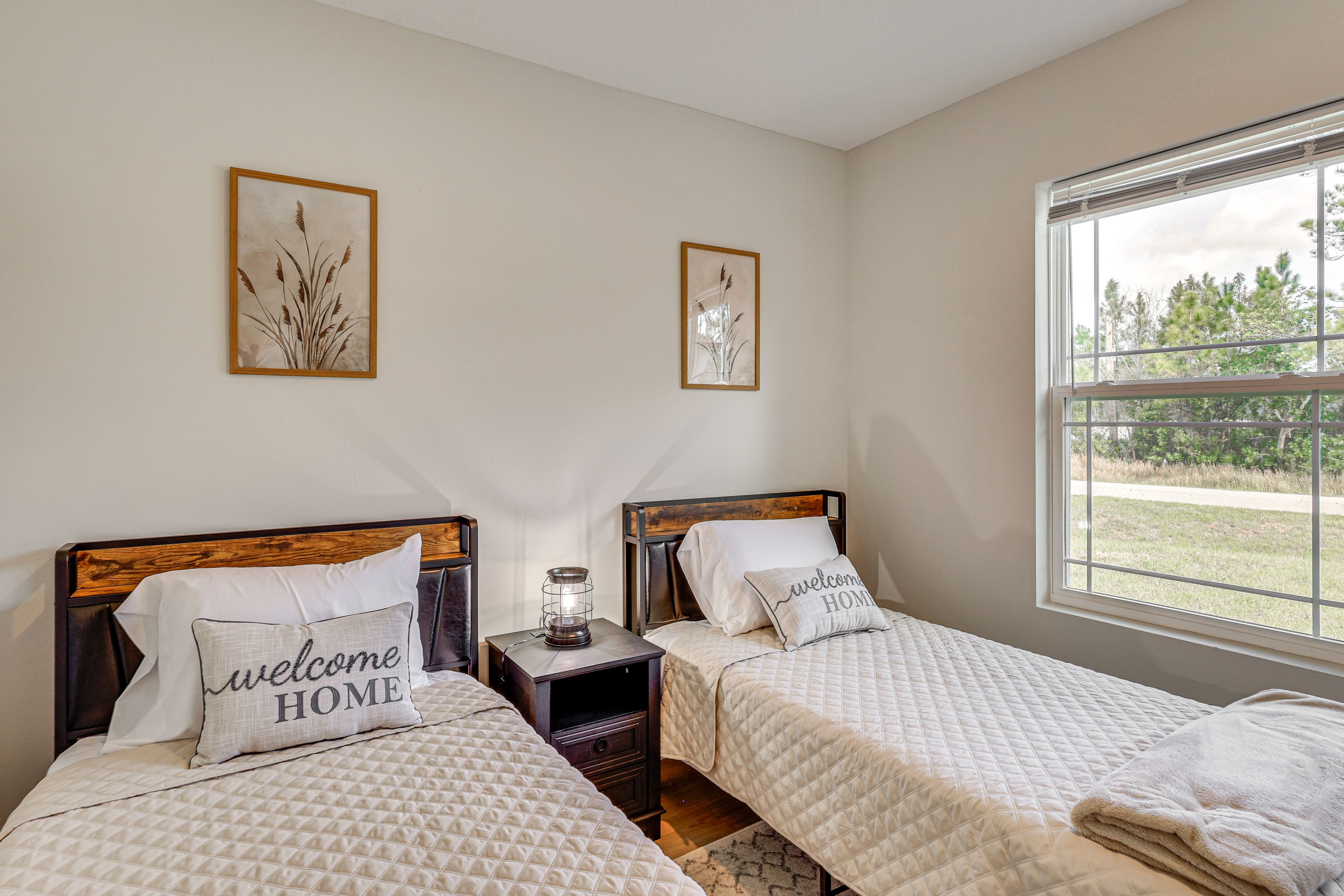 Bedroom 4 | 2 Twin Beds