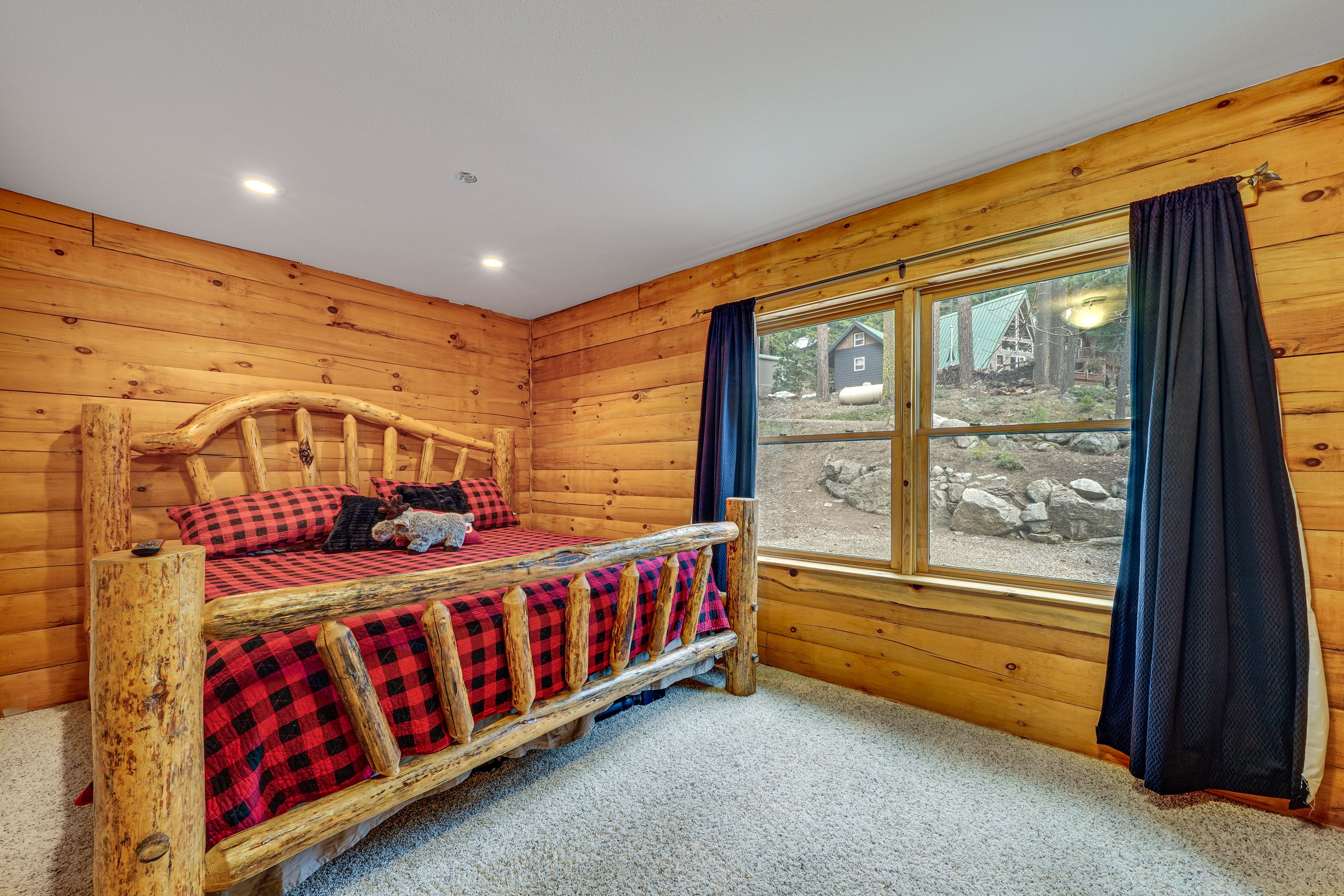 Bedroom 1 | King Bed | Main Level