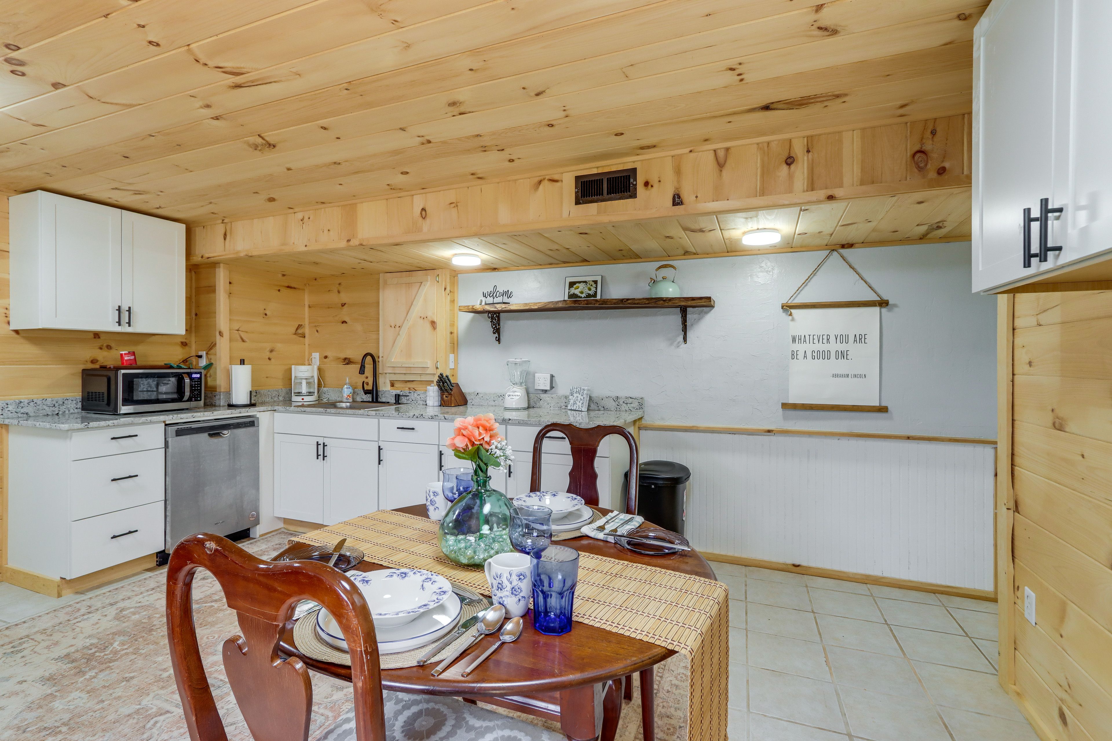 Dining Area | Dishware & Flatware