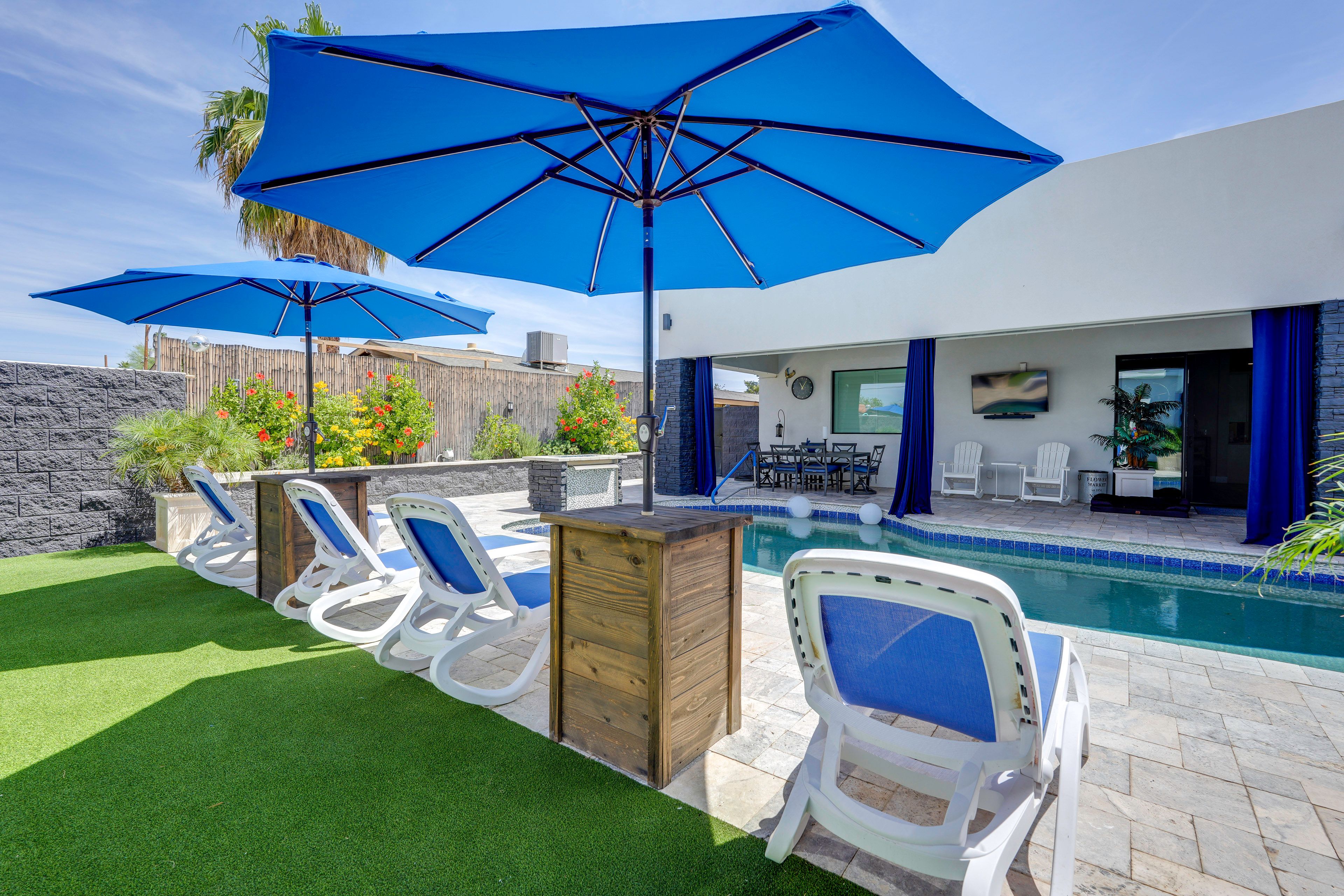 Shared Amenities | Pool (Not Heated) | Built-In Gas Grill