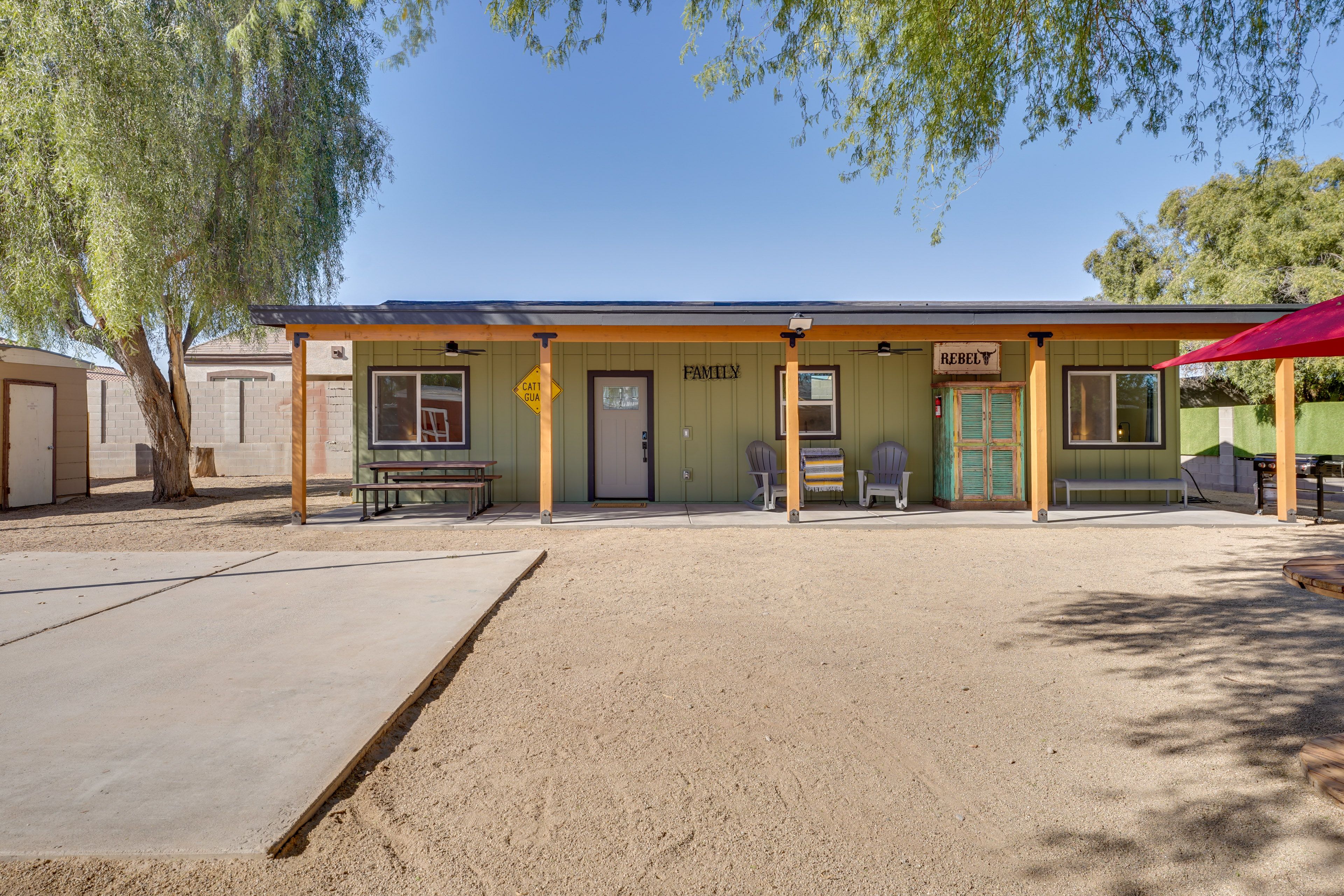 Exterior | Driveway (2 Vehicles) | RV Parking w/ Hookups