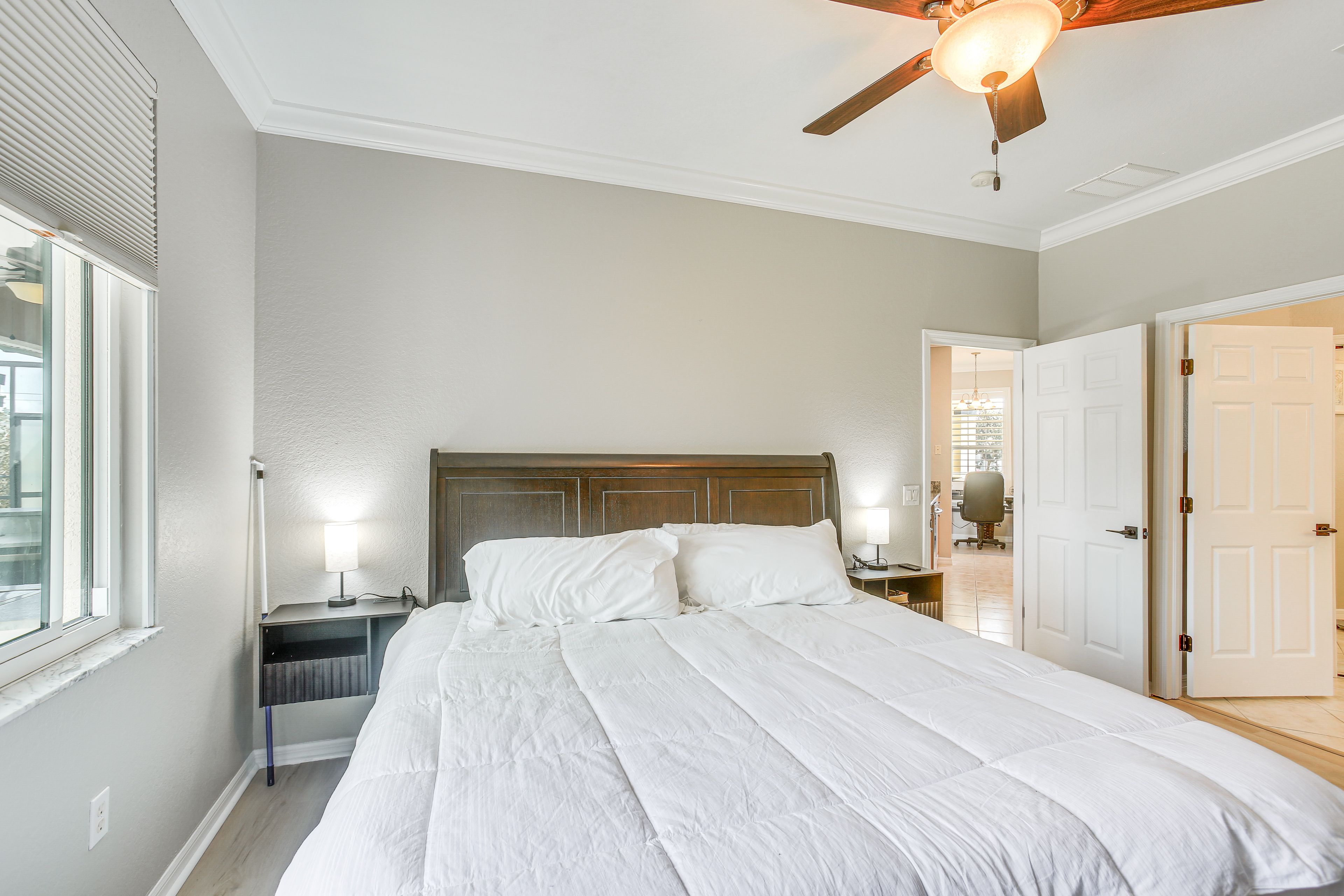 Bedroom 1 | King Bed | En-Suite Bathroom