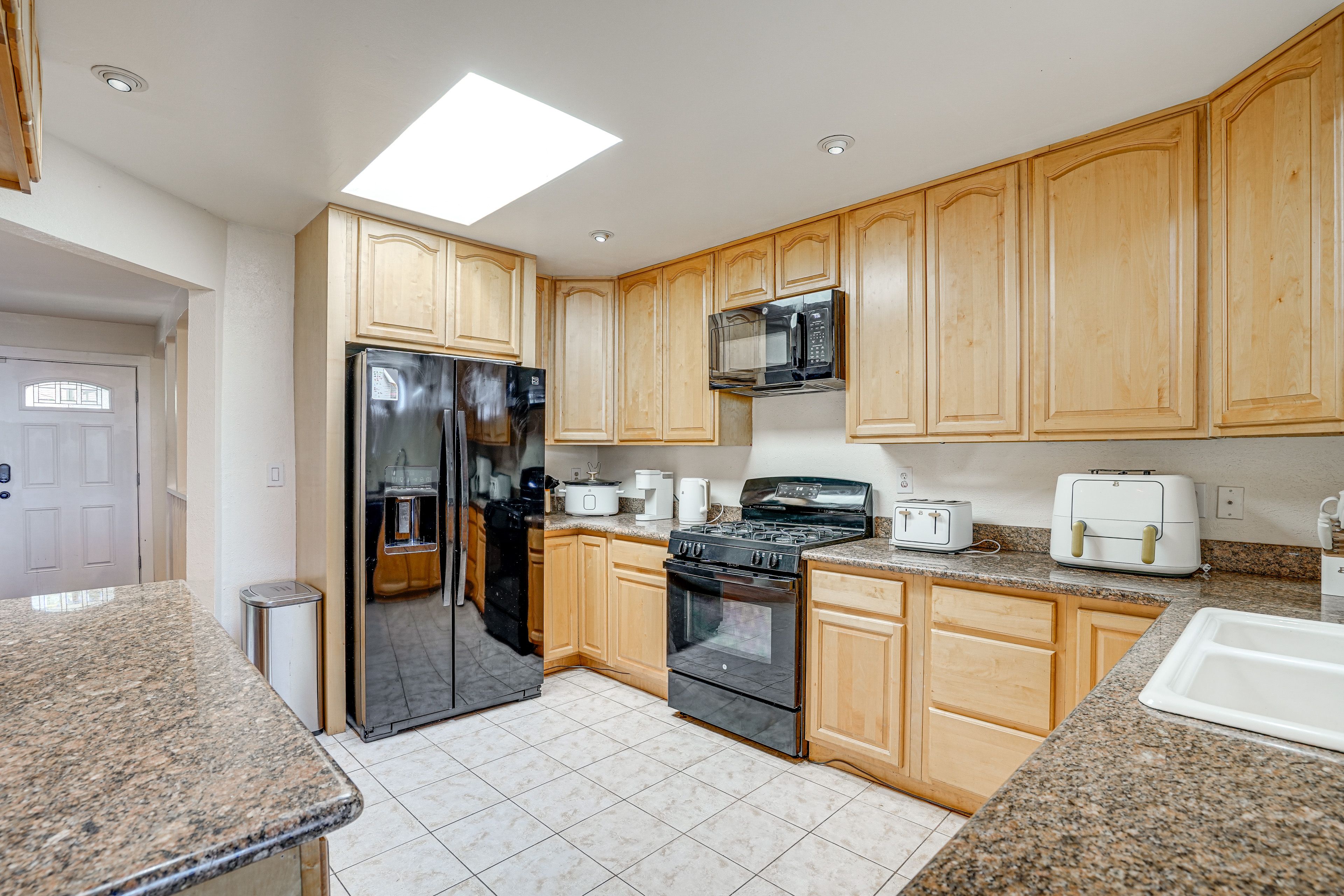 Kitchen | Main Floor