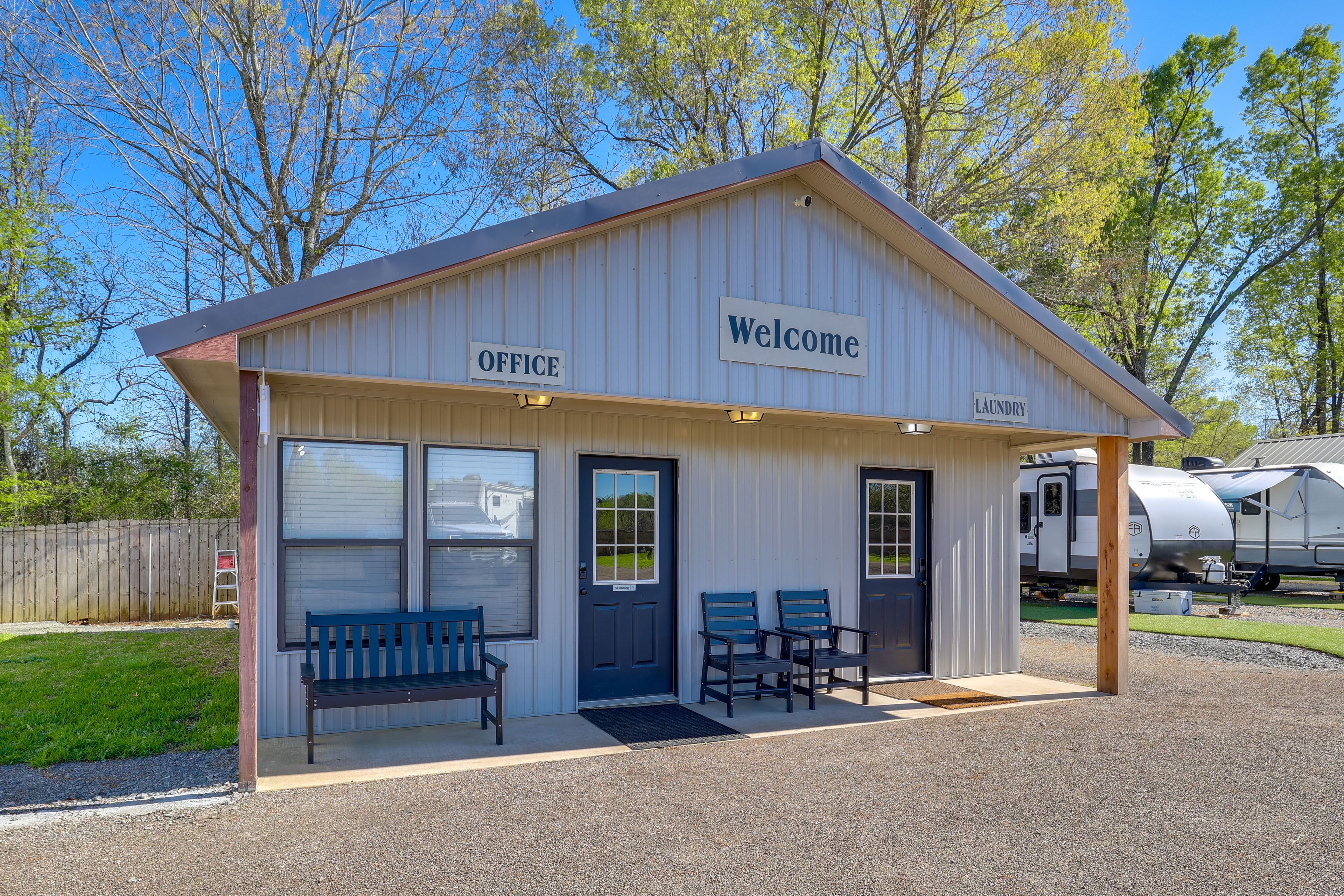 Sabine River Retreats | Shared Amenities