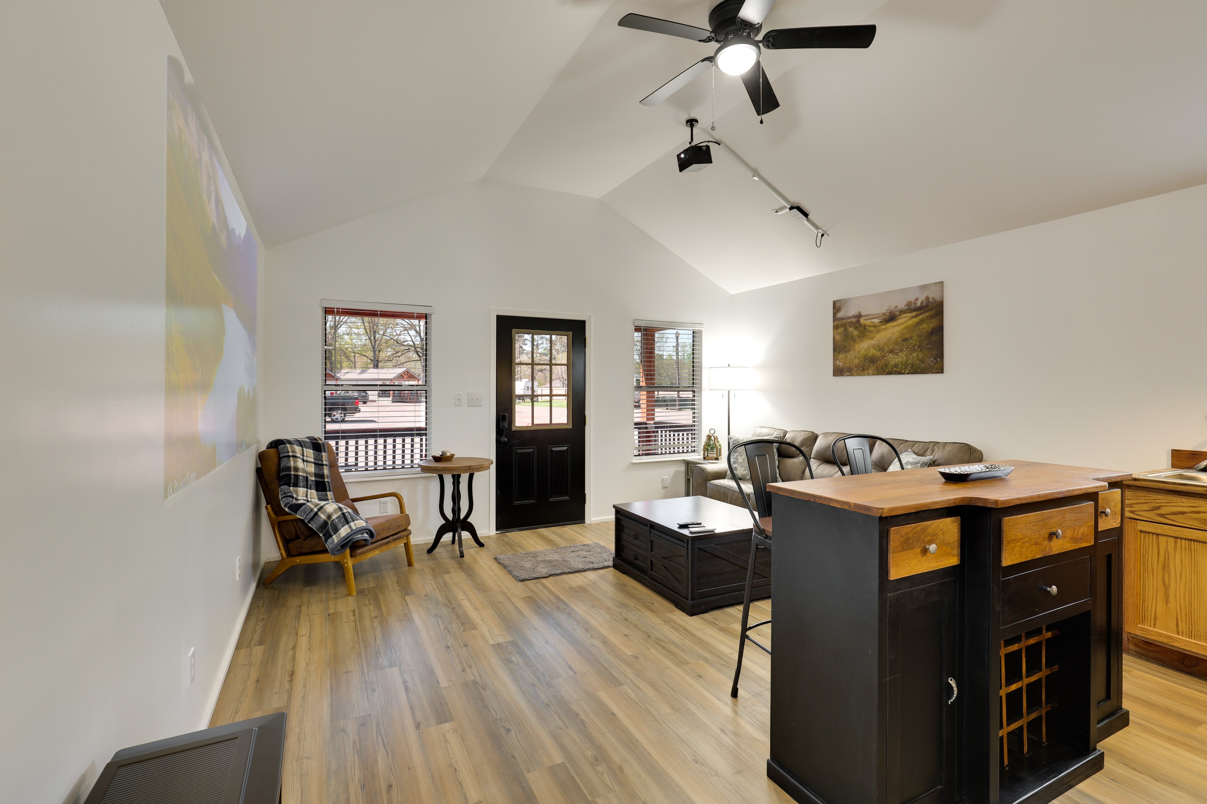 Interior | Movie Projector | Electric Fireplace