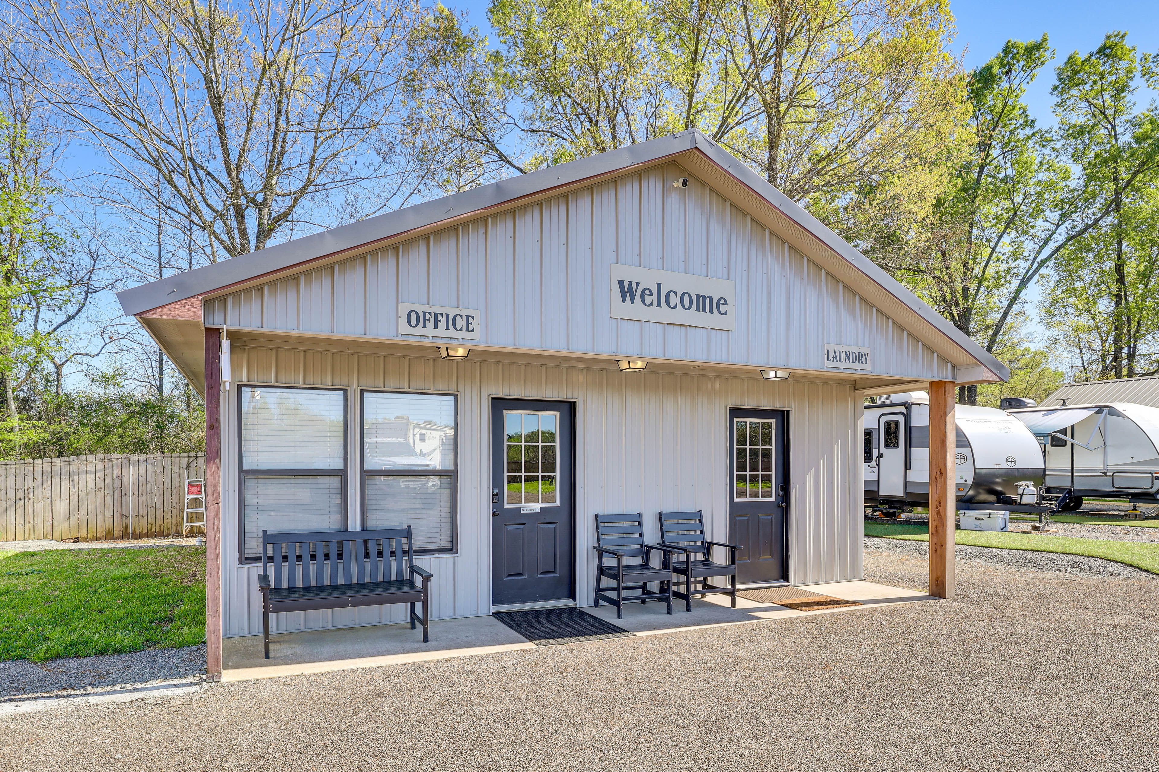 Sabine River Retreats | Shared Amenities