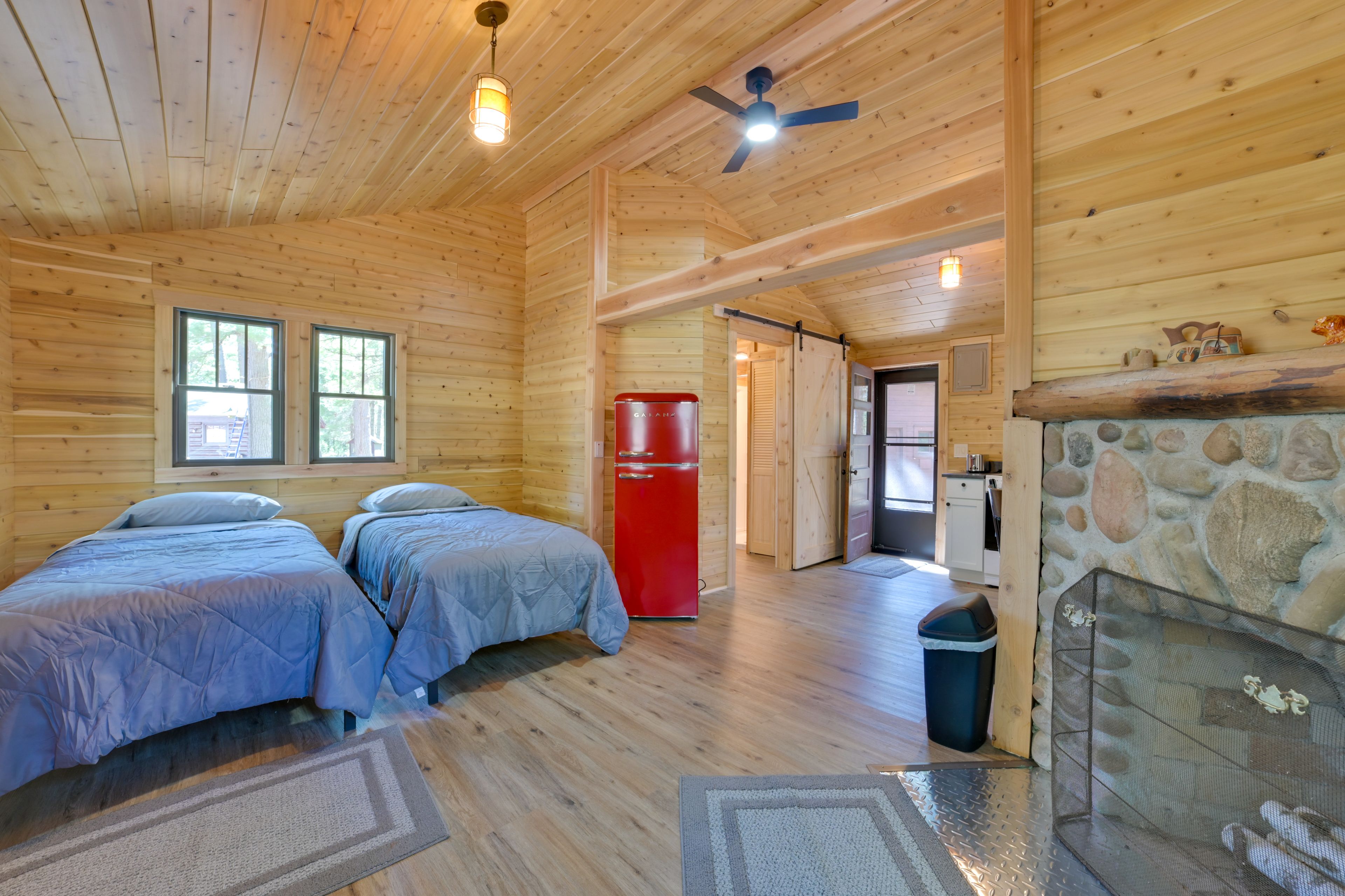 Studio | Open Interior | Single-Story Cabin