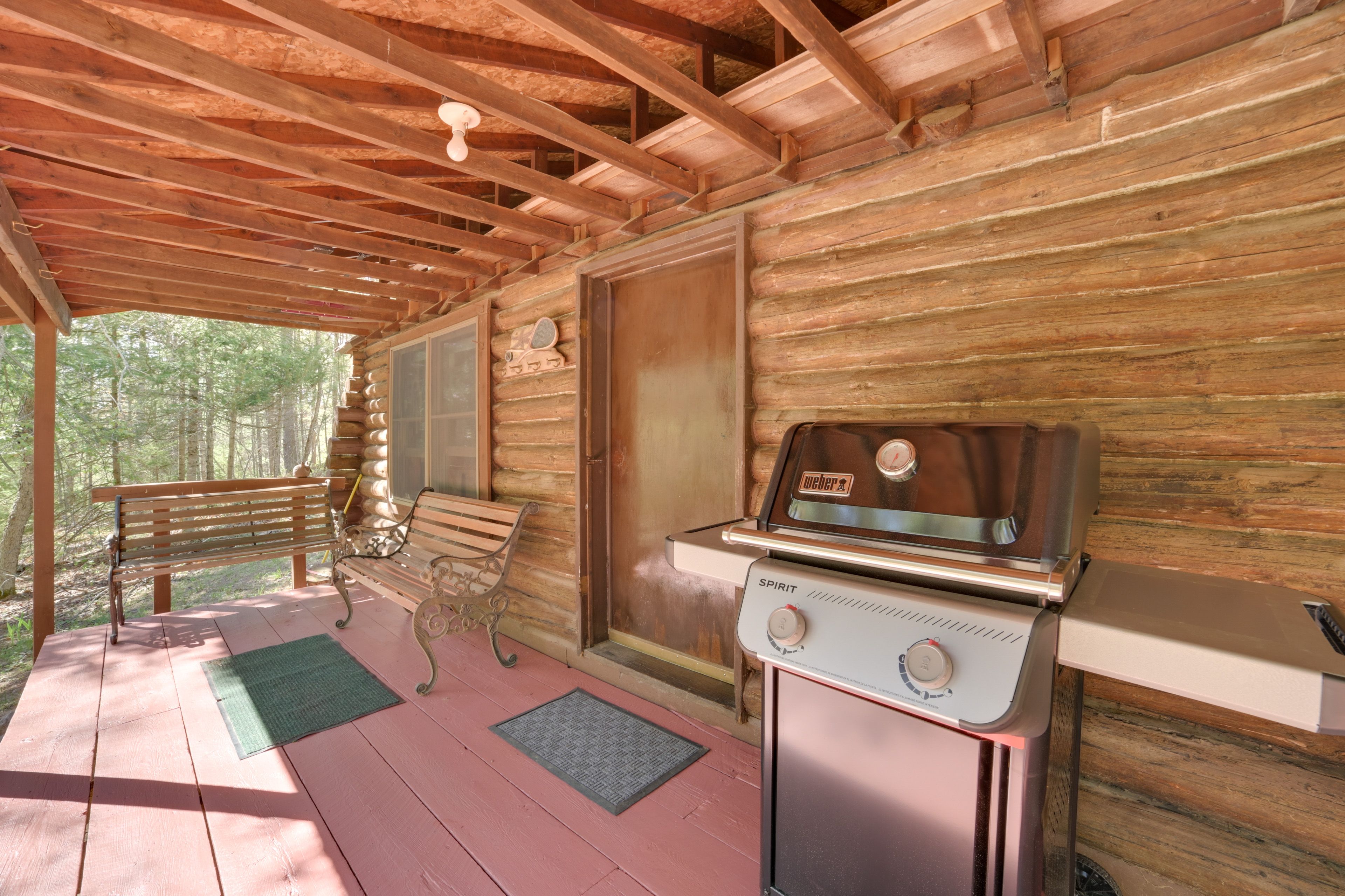 Covered Deck | Gas Grill | Outdoor Seating