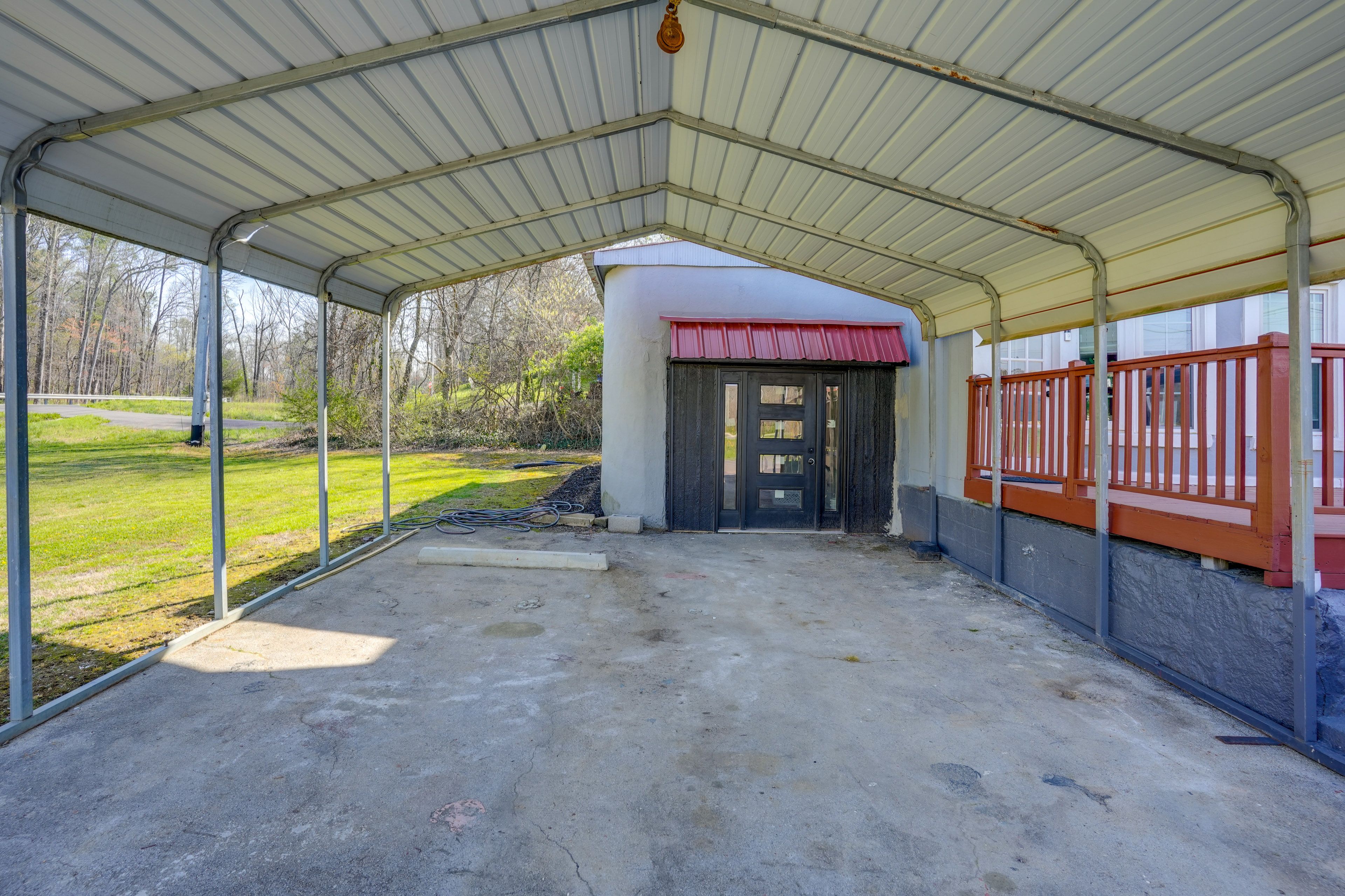 Shared Laundry Access Area