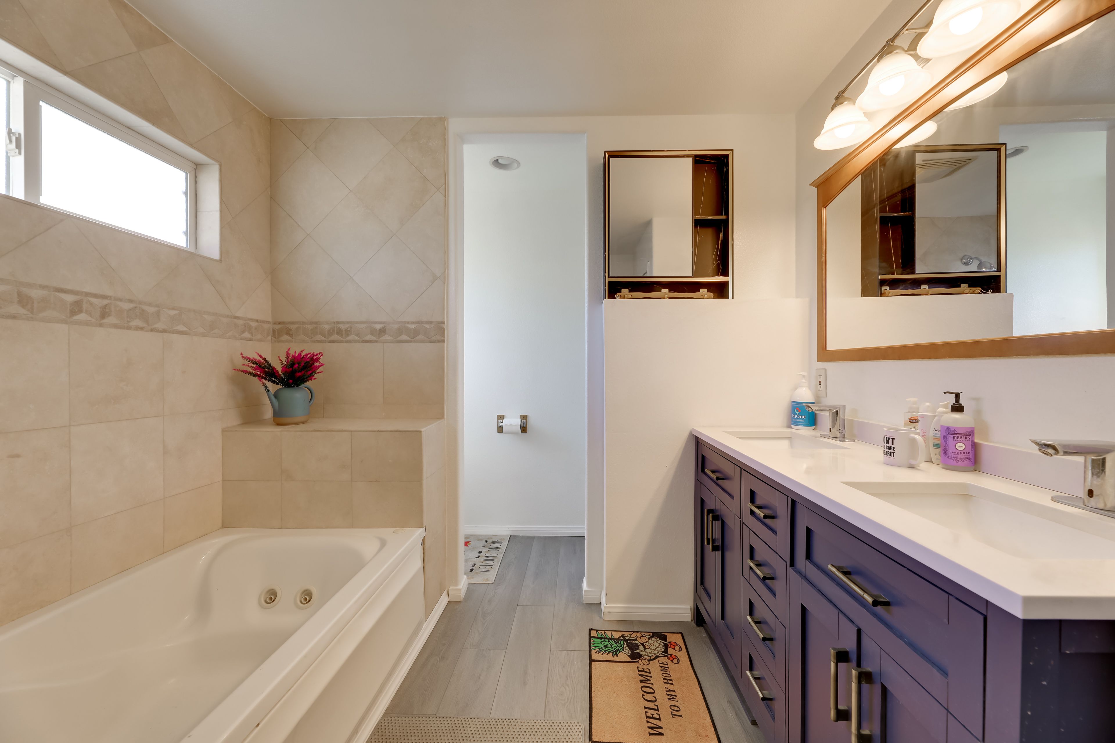 Bathroom | Towels Provided