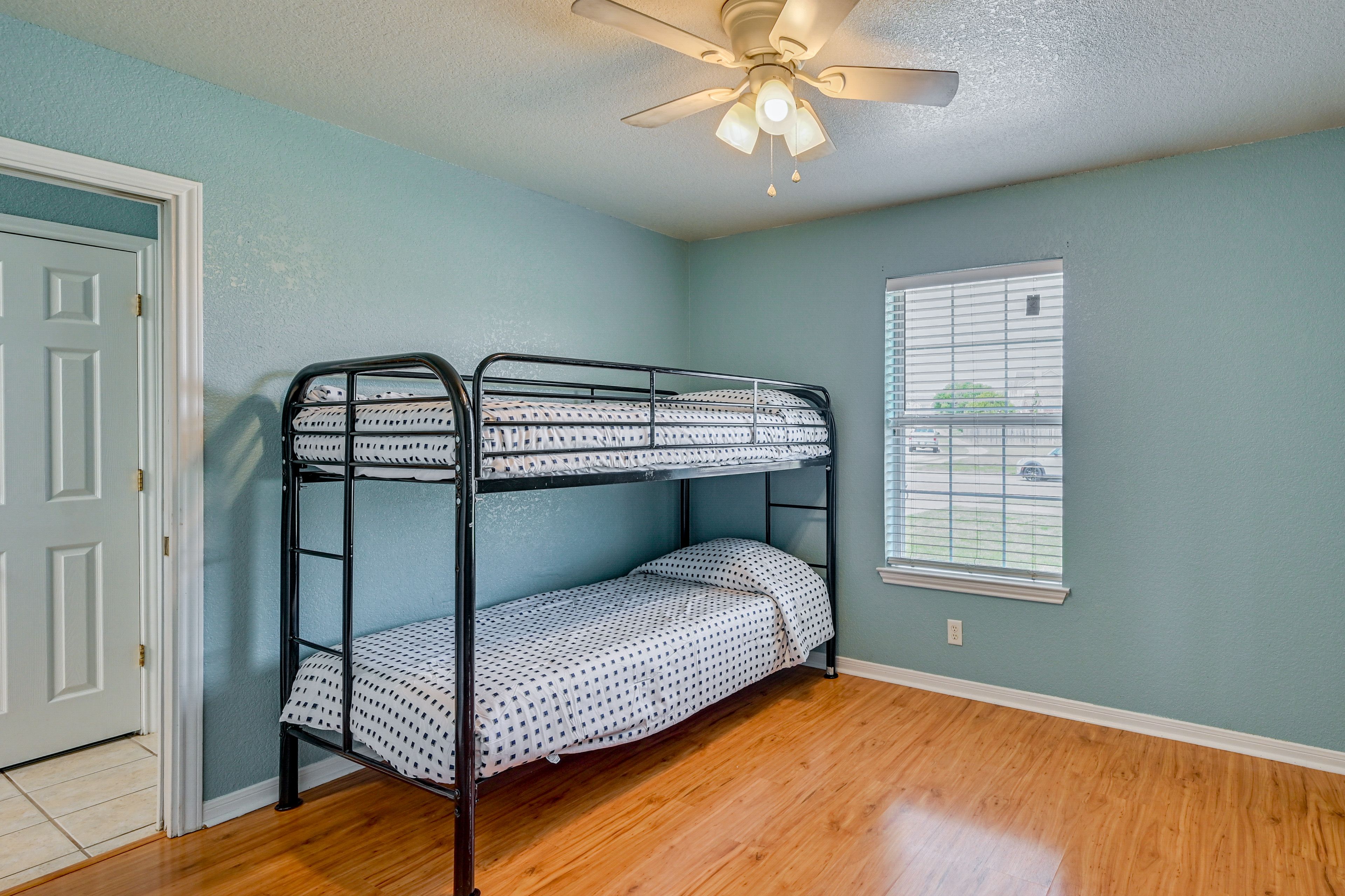 Bedroom 4 | Twin Bunk Bed