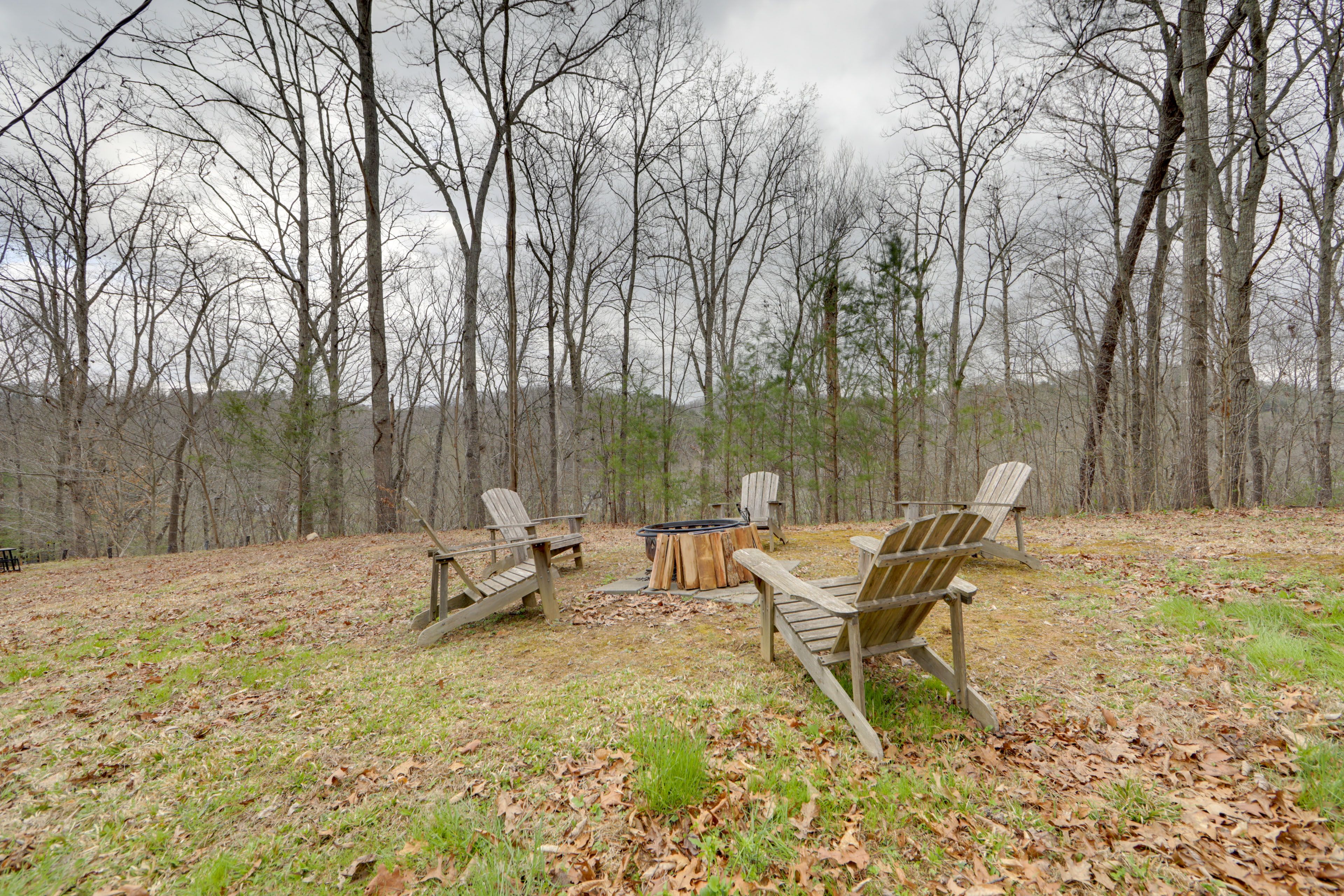 Shared Outdoor Space | Fire Pit | Forest & Mountain Views