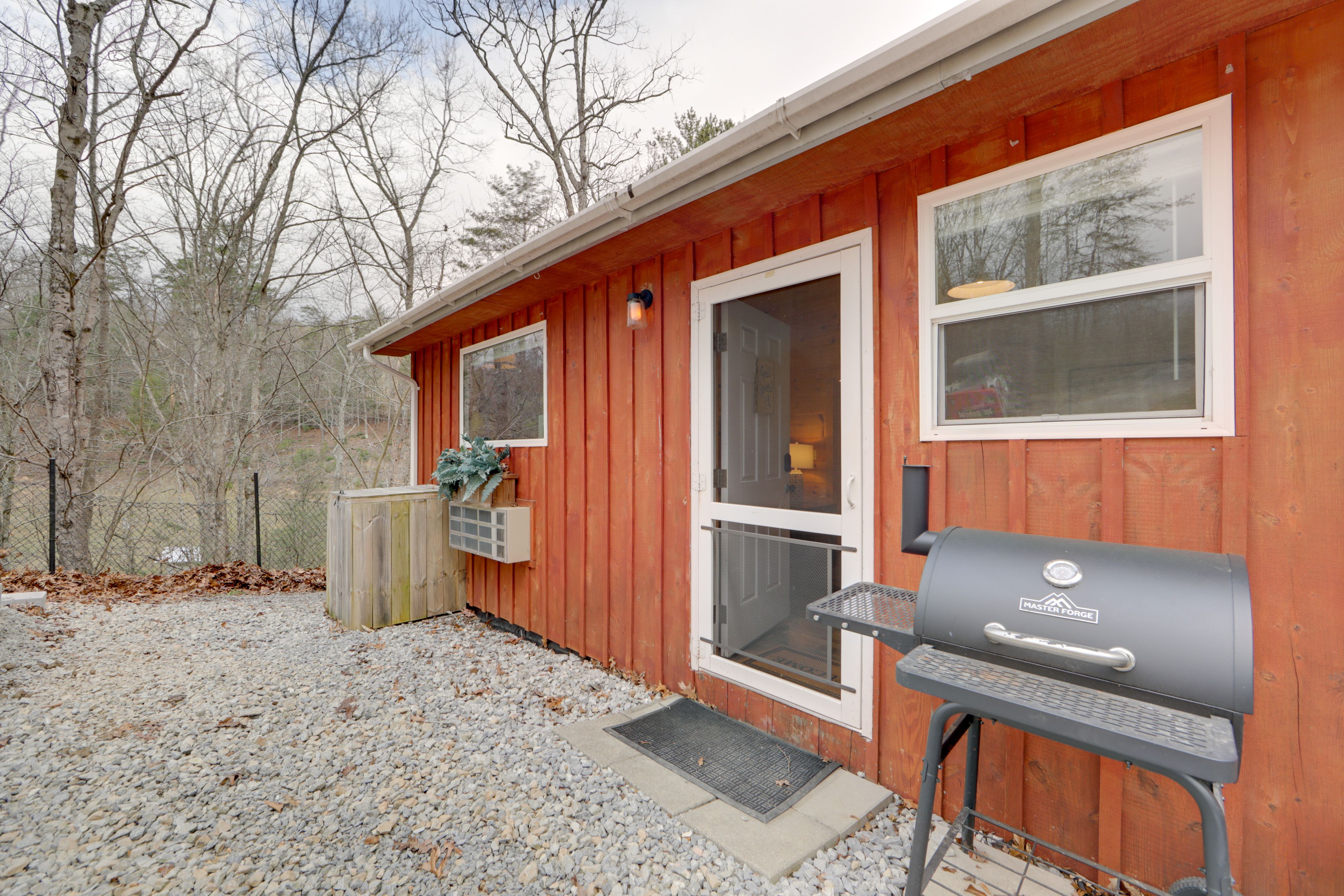 Driveway Parking | 1 Vehicle