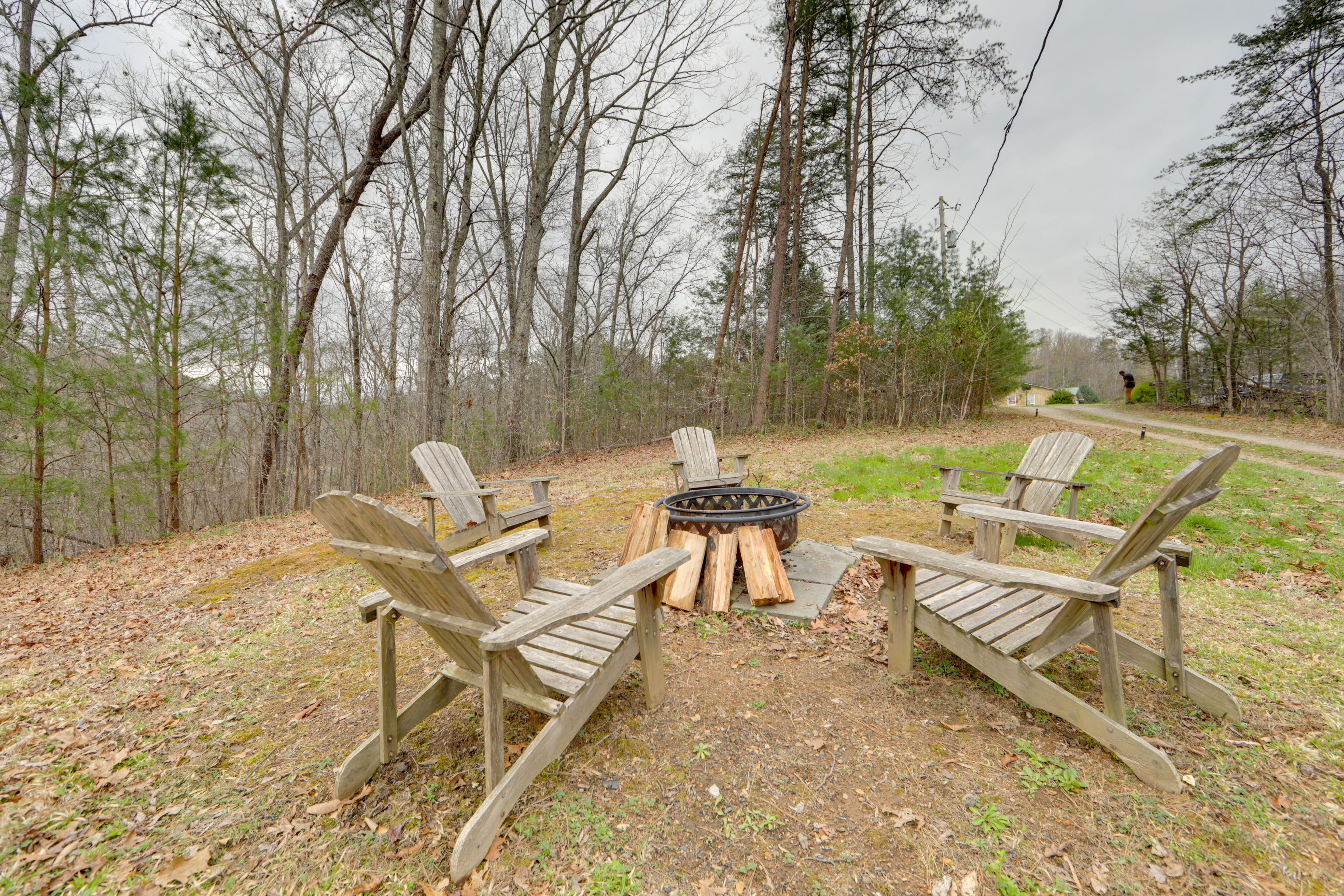 Shared Outdoor Space | Dining | Fire Pit