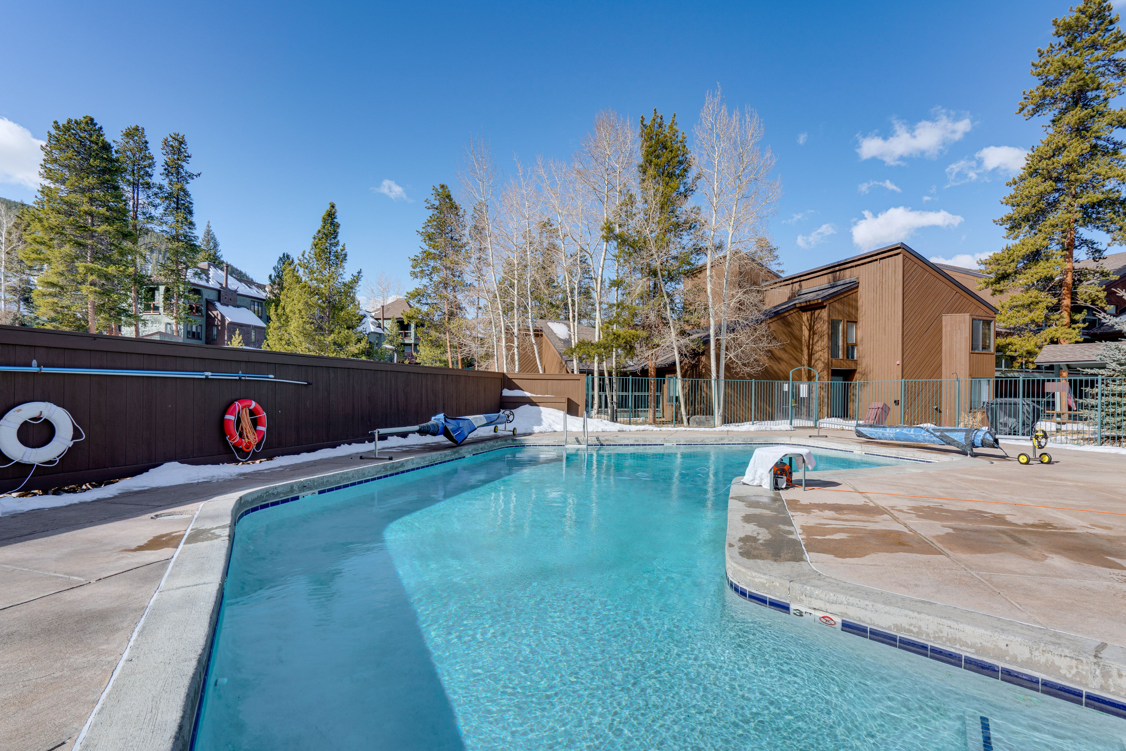 Wild Irishman Amenities