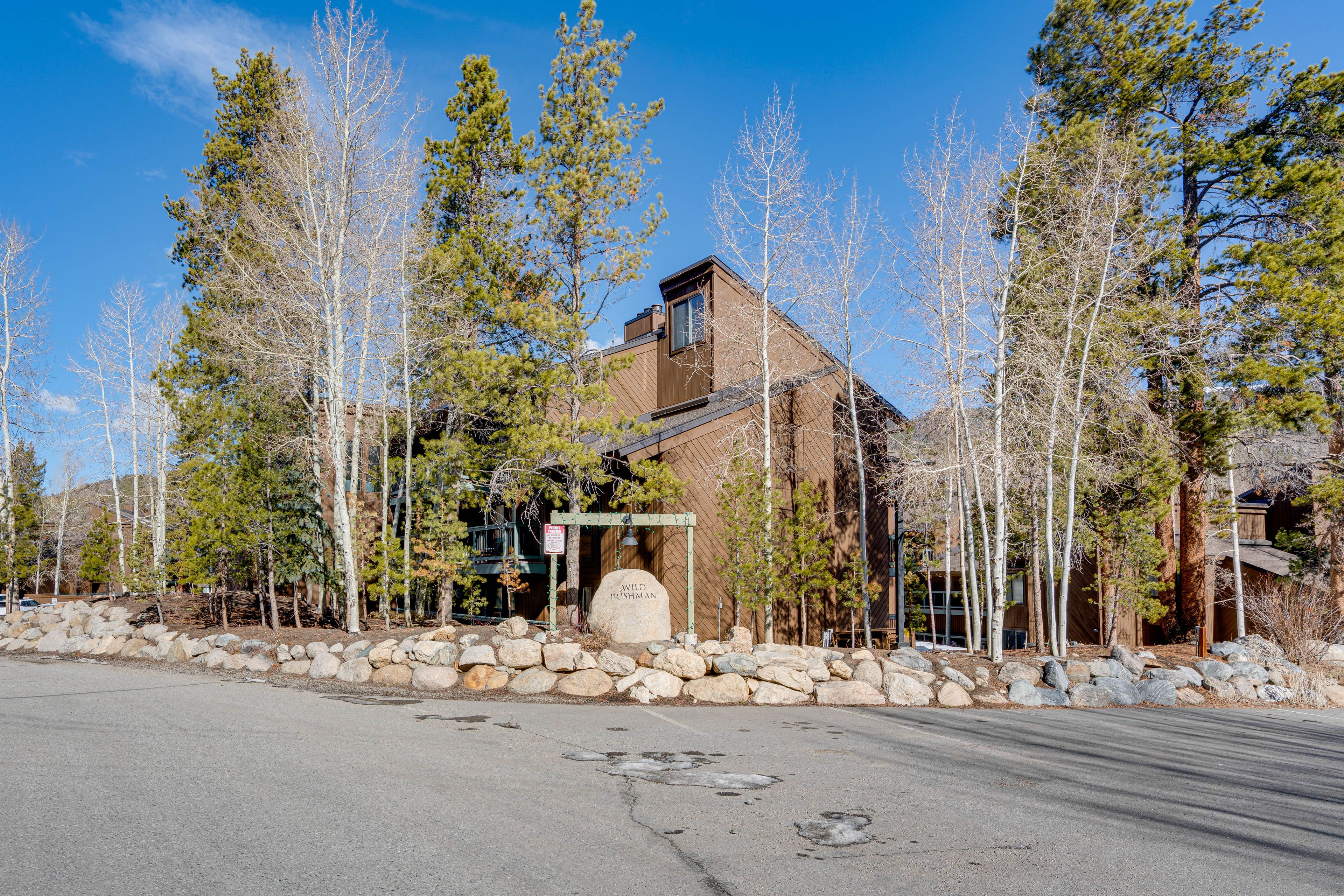 Parking | Community Lot (2 Vehicles)