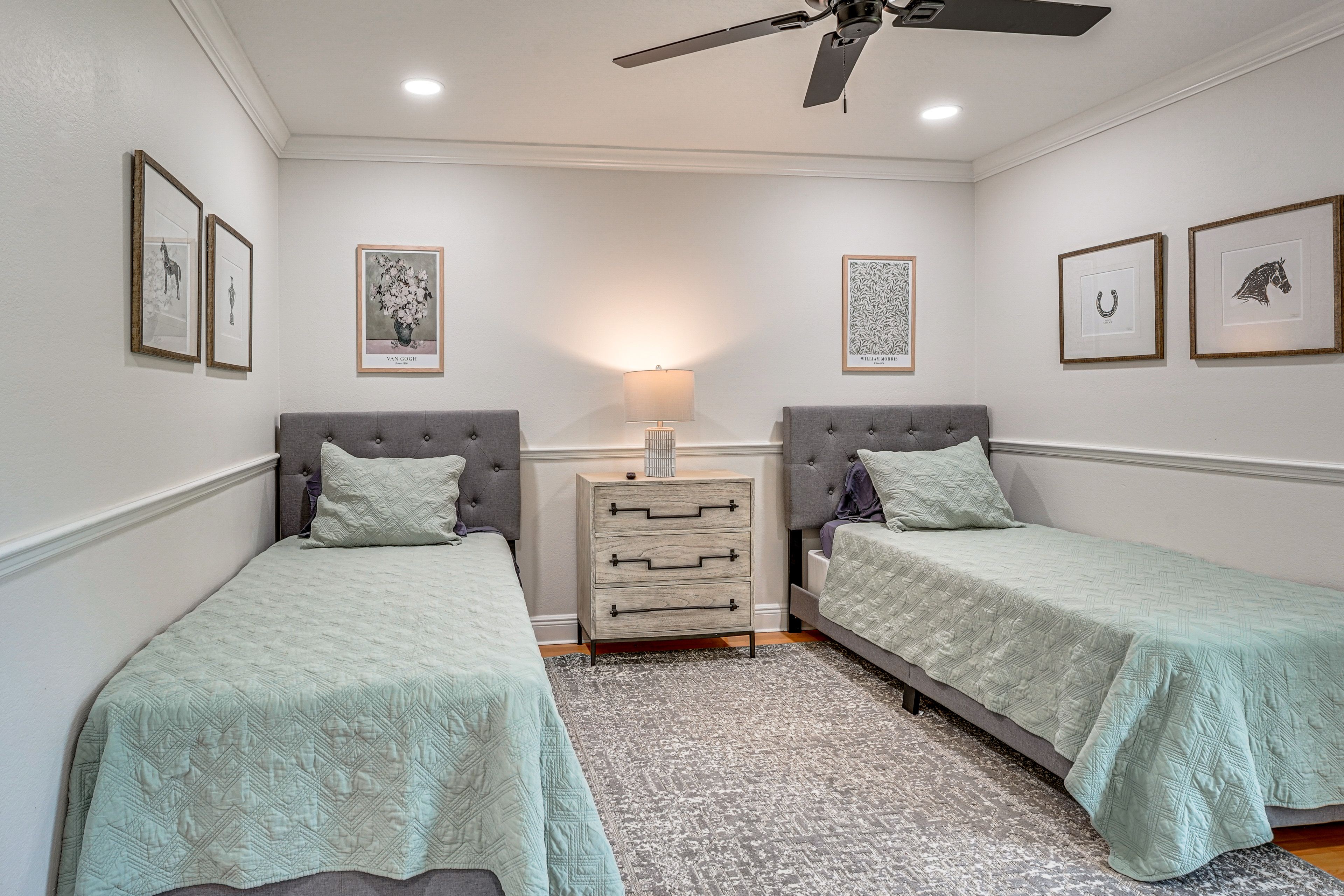 Bedroom 4 | 2 Twin Beds