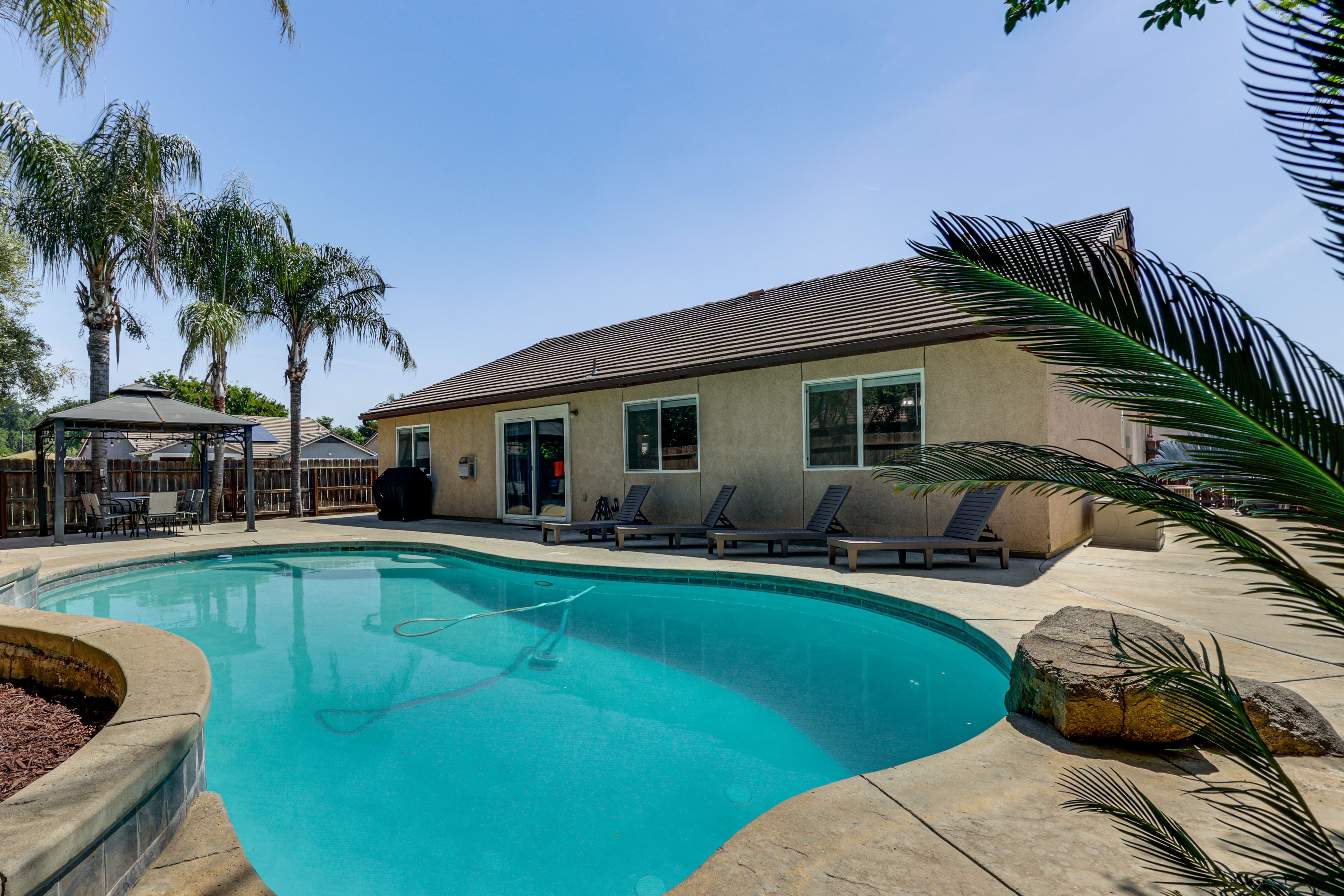 Visalia Vacation Rental | 3BR | 2BA | 1,664 Sq Ft