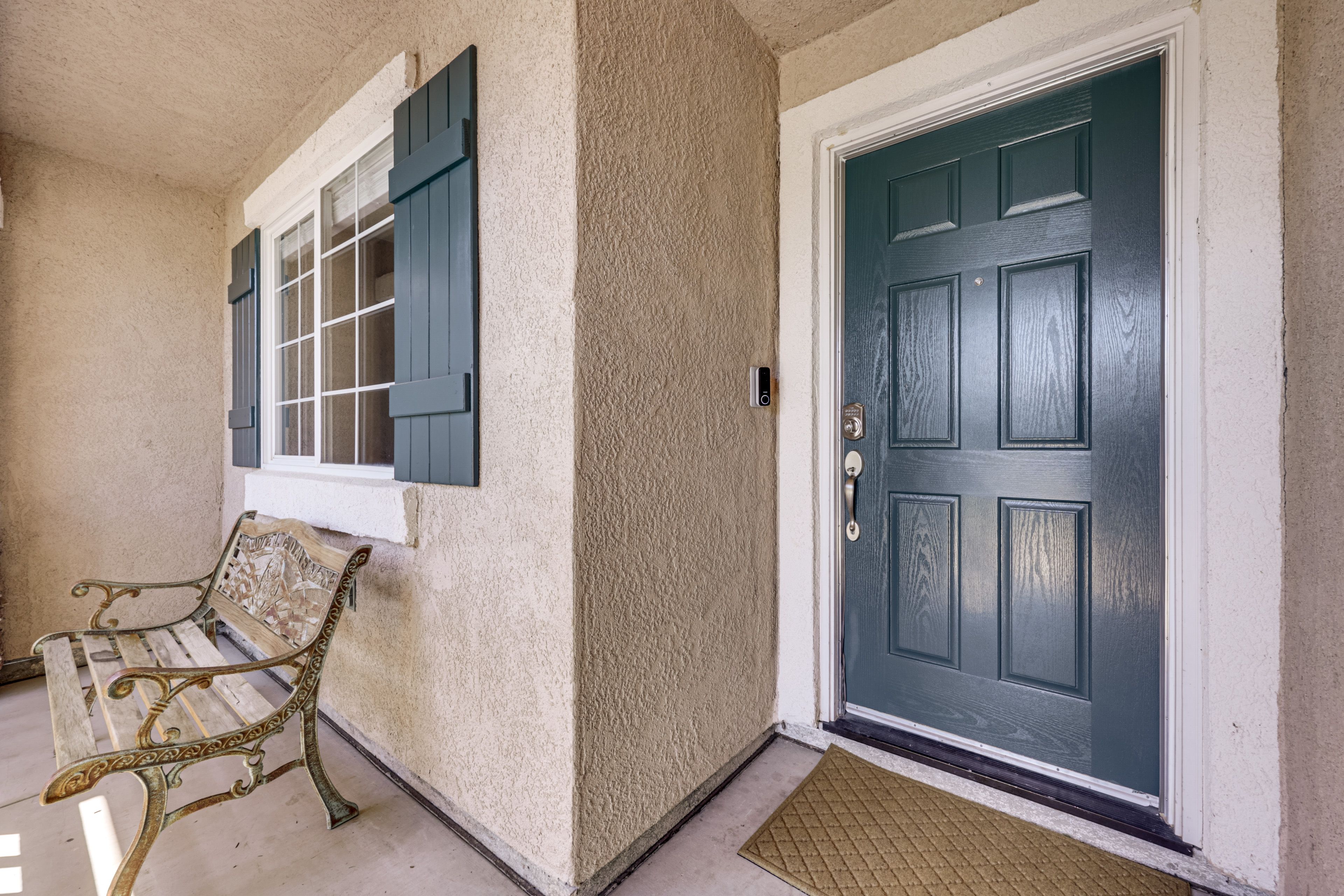 Home Exterior | Entry