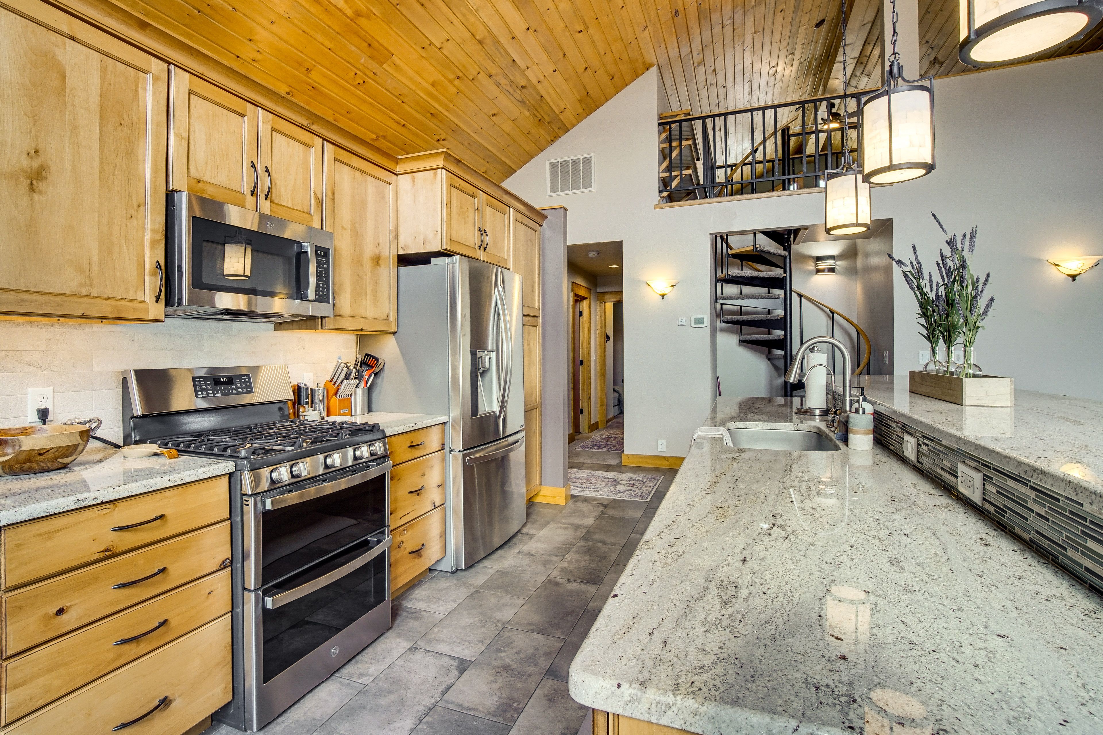 Kitchen | 1st Floor