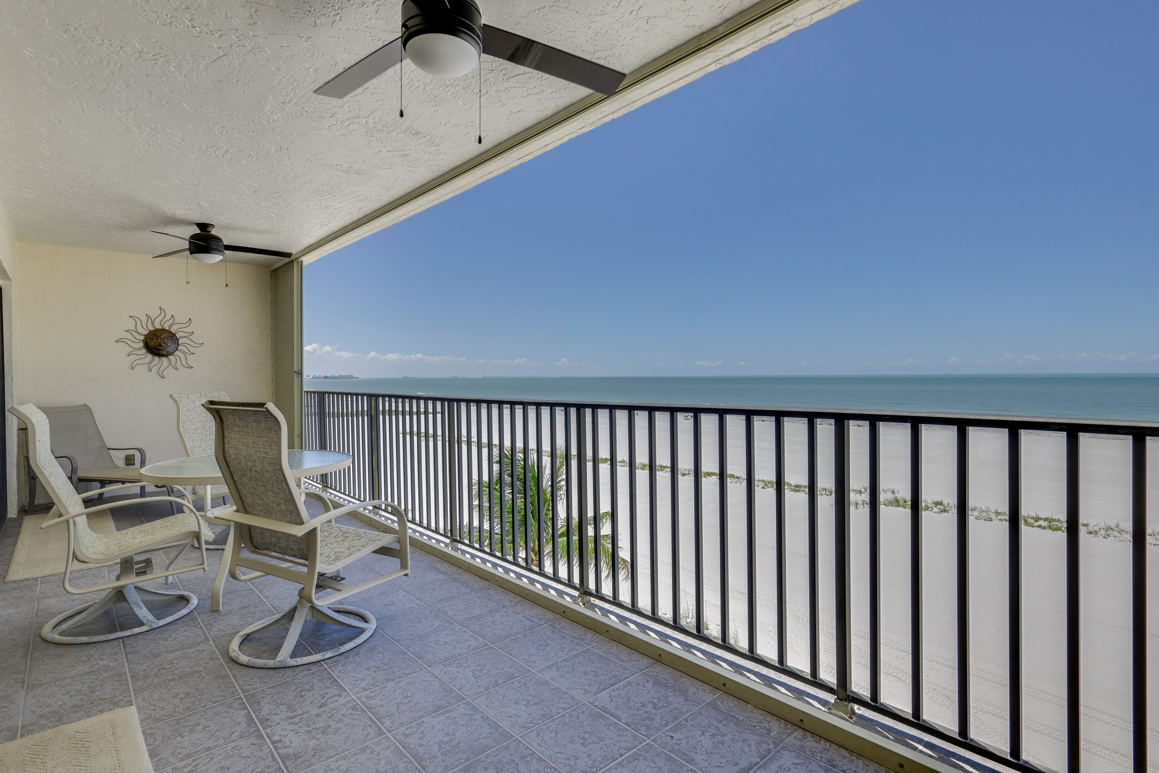 Fort Myers Beach Vacation Rental | 3BR | 2BA | 1,259 Sq Ft