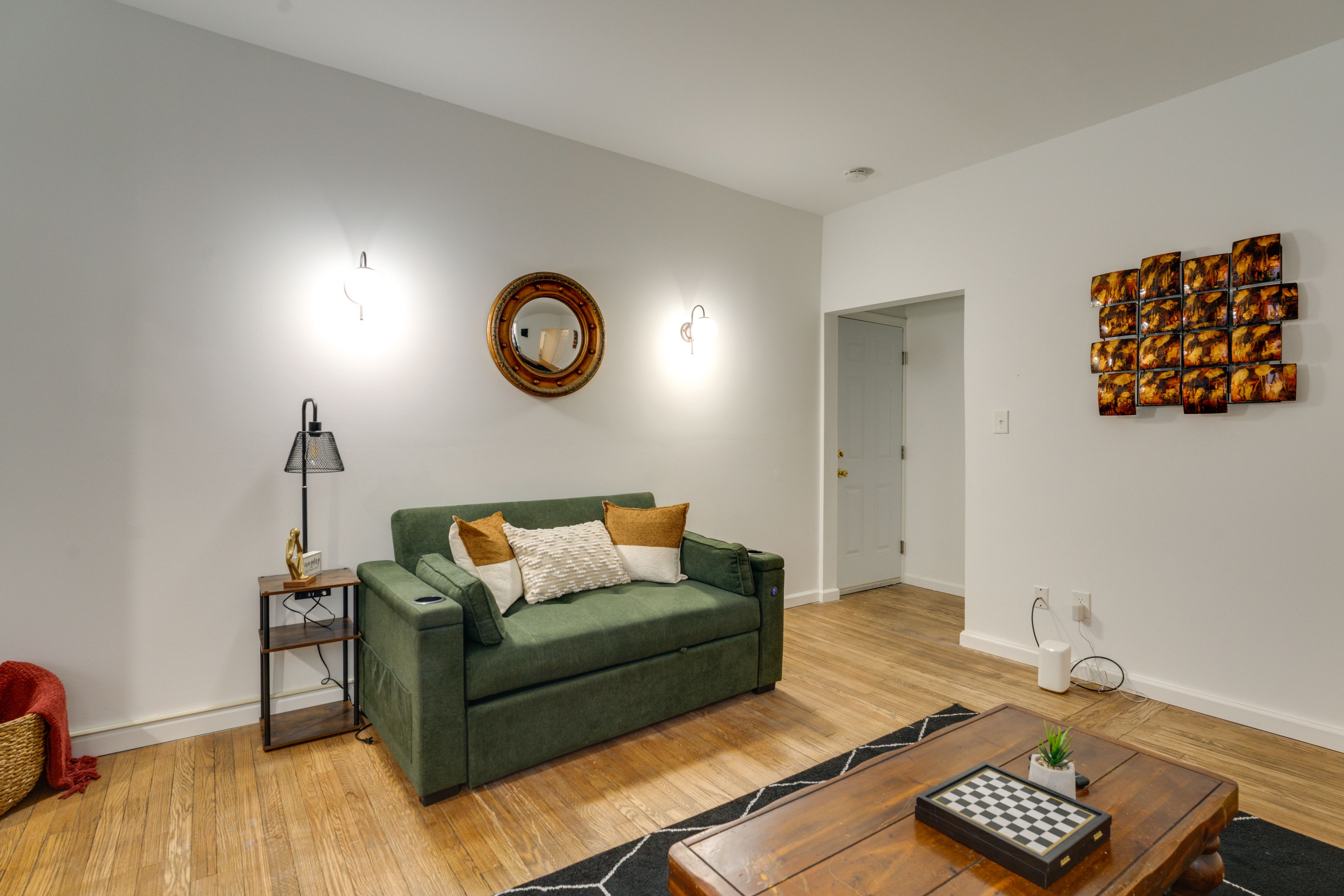 Living Room | Queen Sleeper Sofa