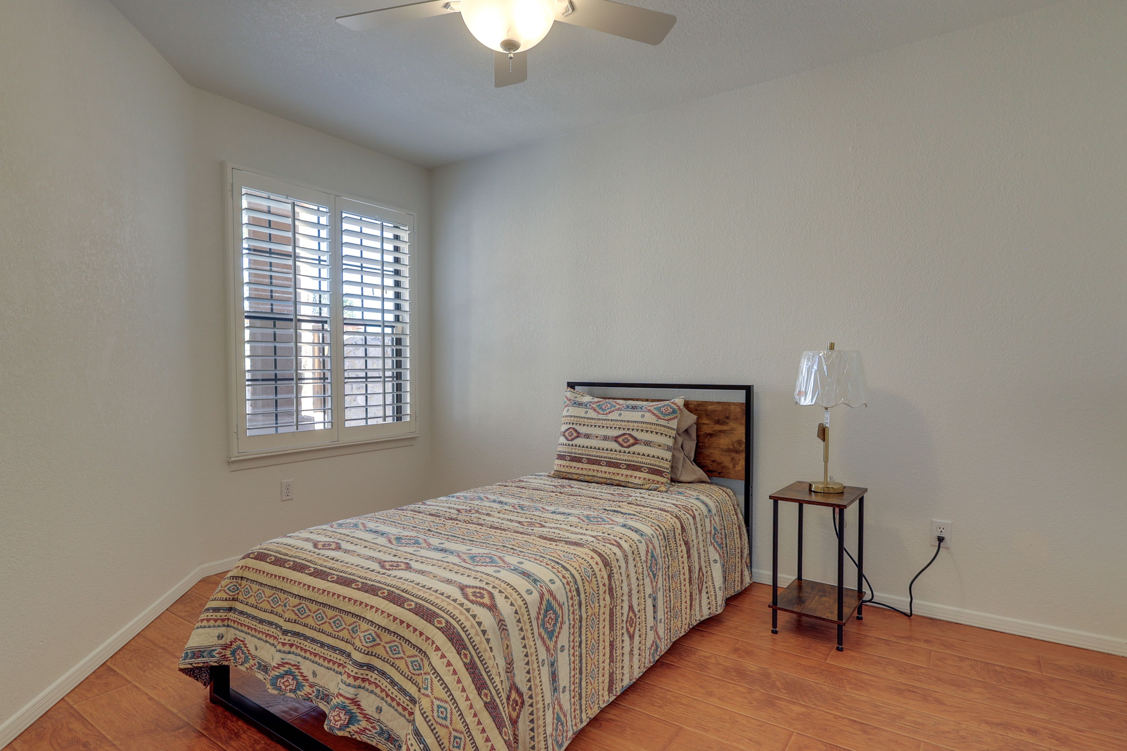 Bedroom 3 | Twin Bed