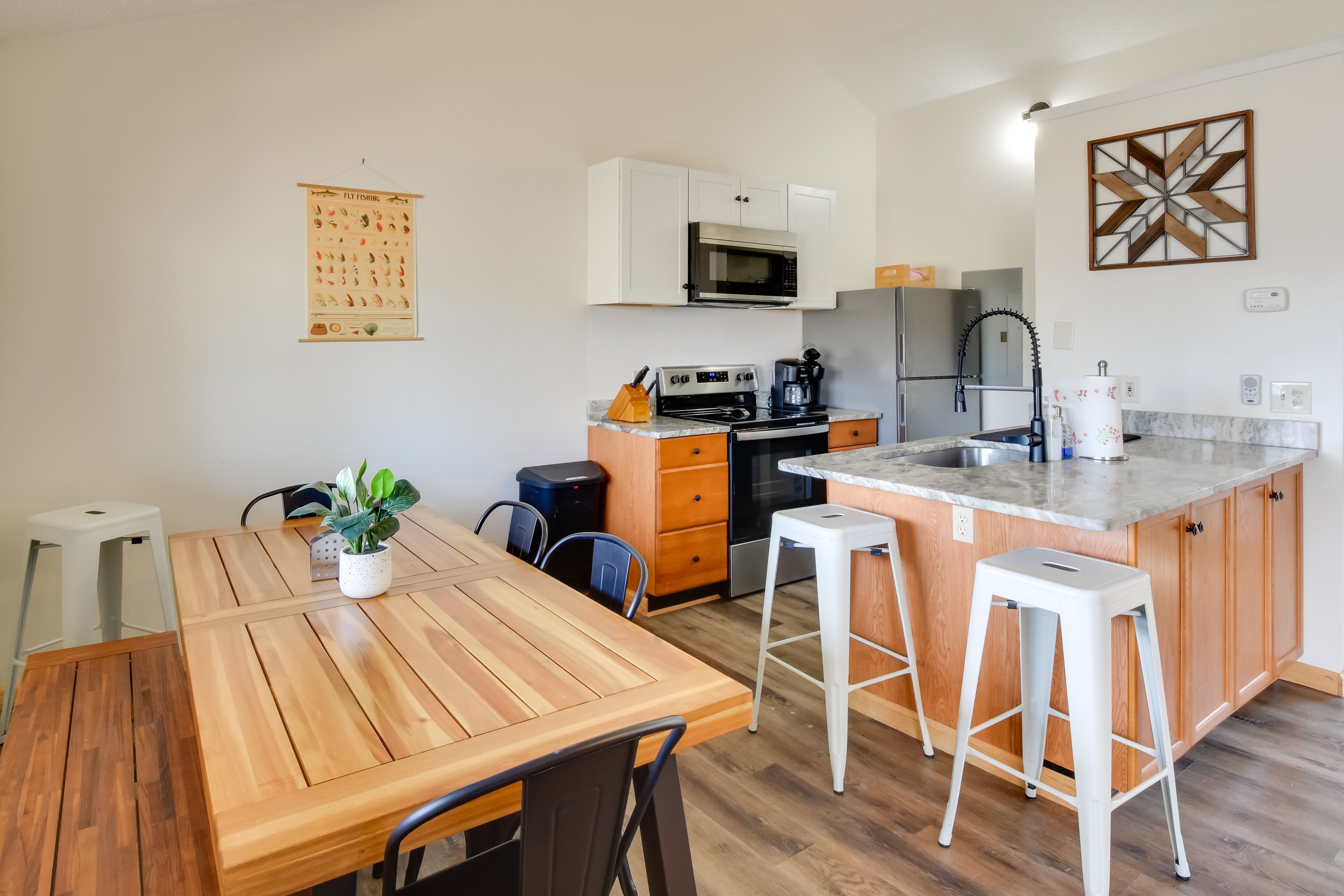 Kitchen | Dishwasher | Main Level