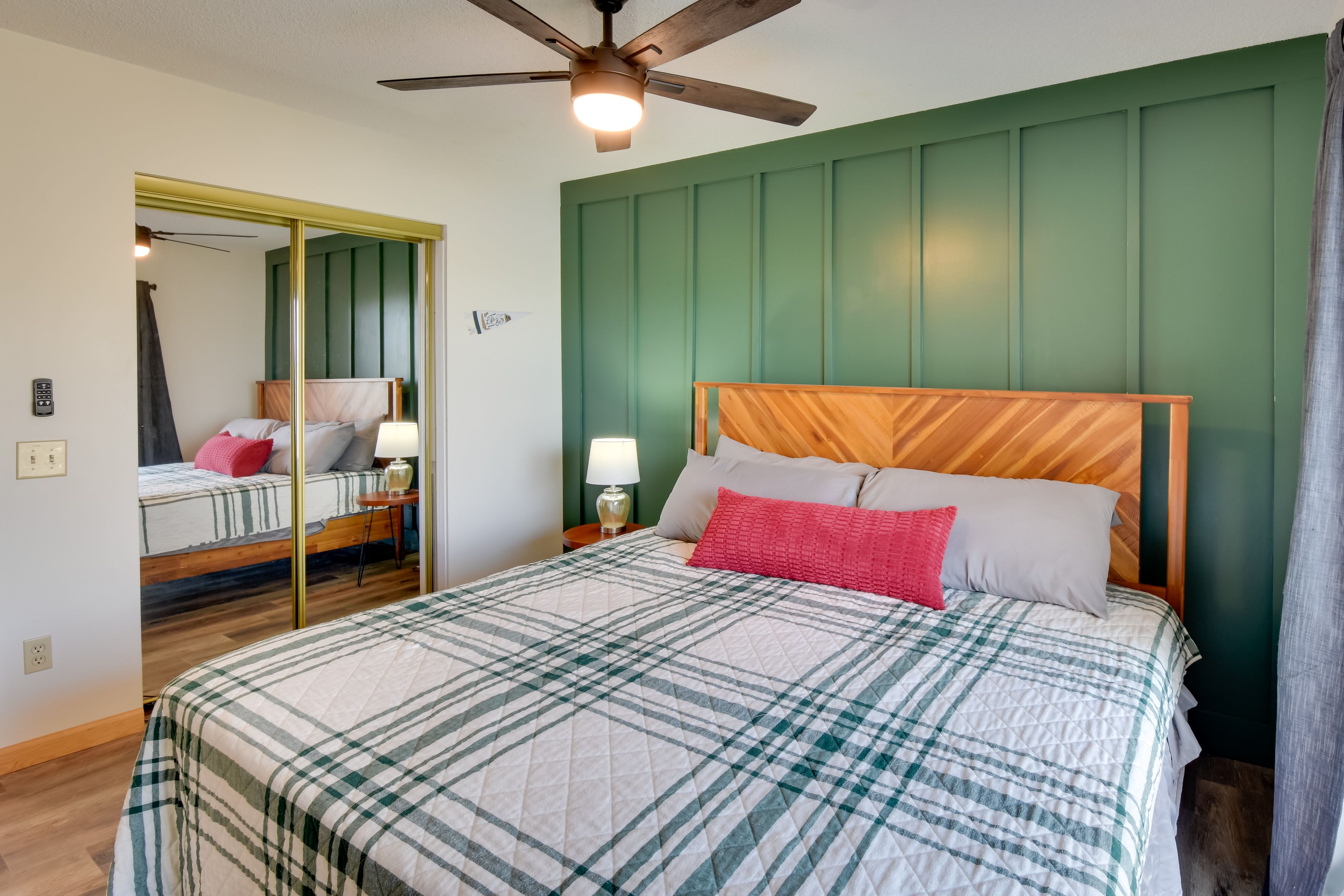 Bedroom 1 | King Bed | Lower Level