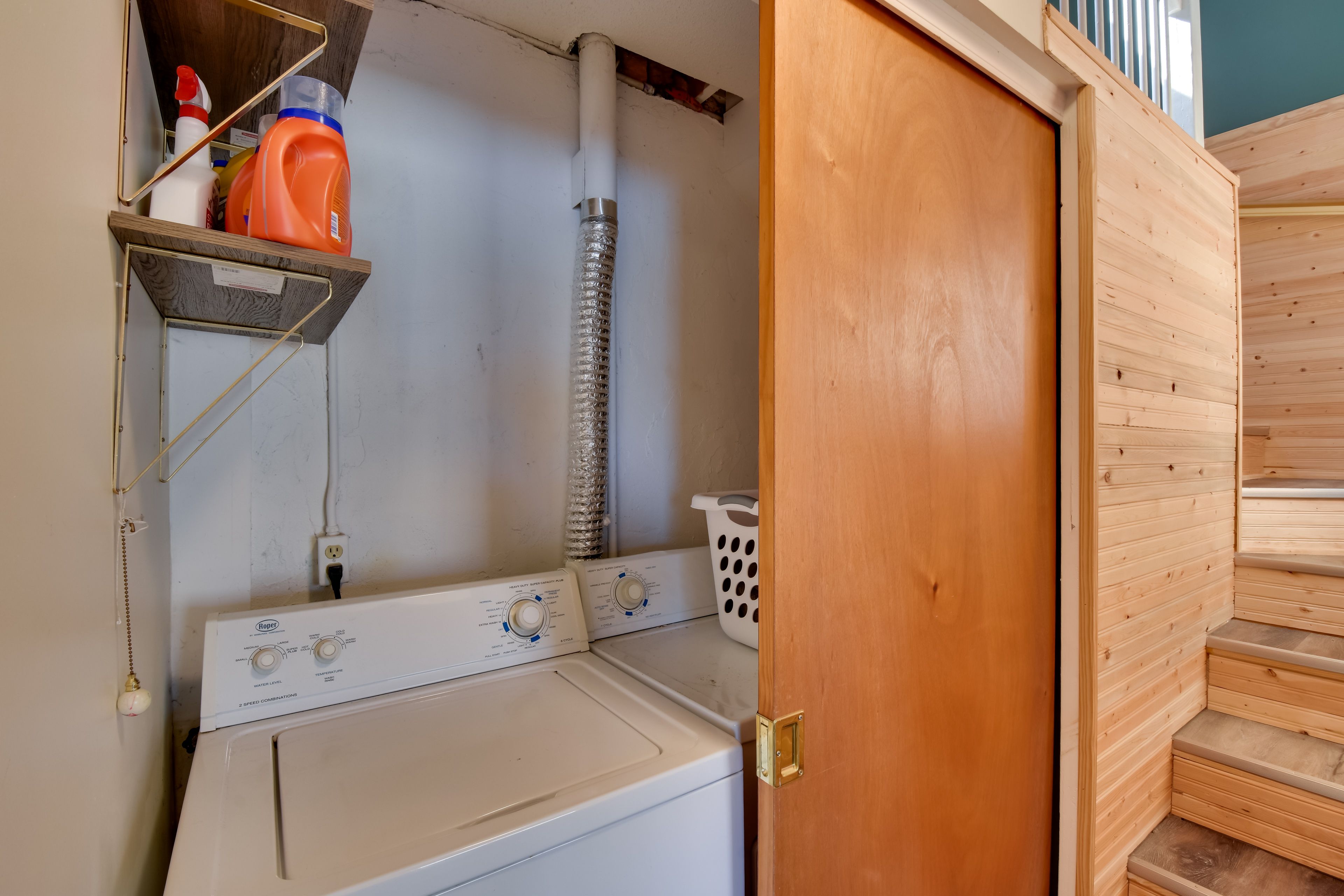 Washer & Dryer | Lower Level