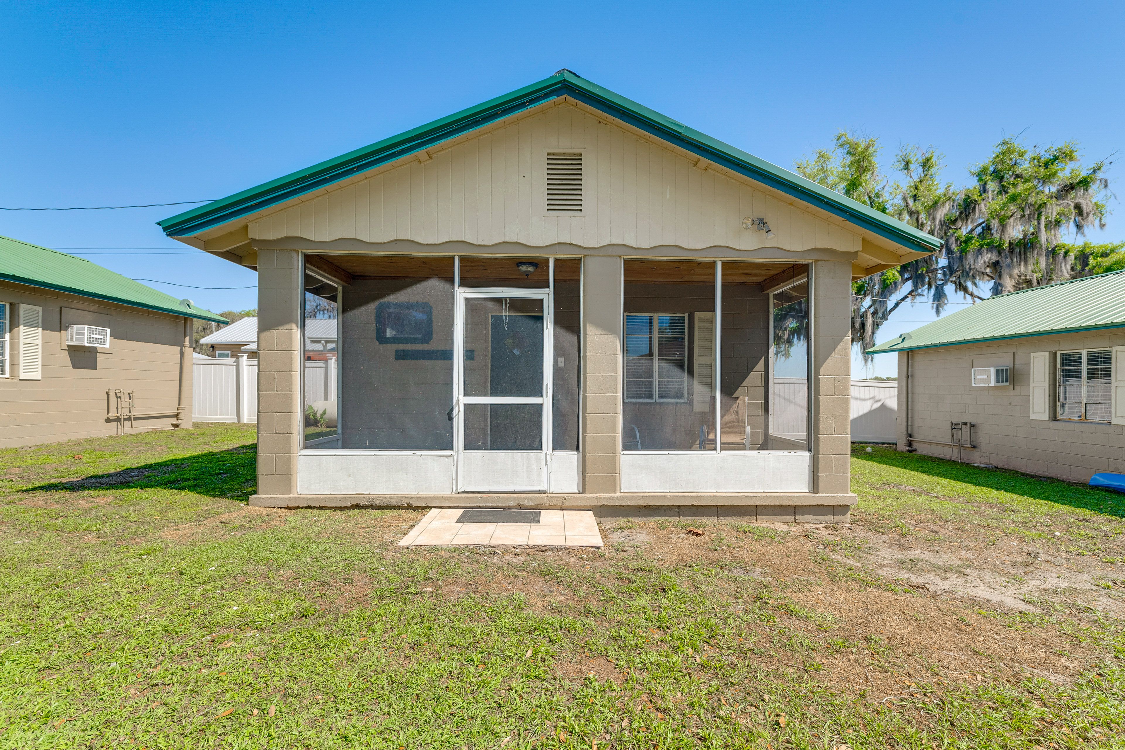 Exterior | Community Parking Lot (2 Vehicles)