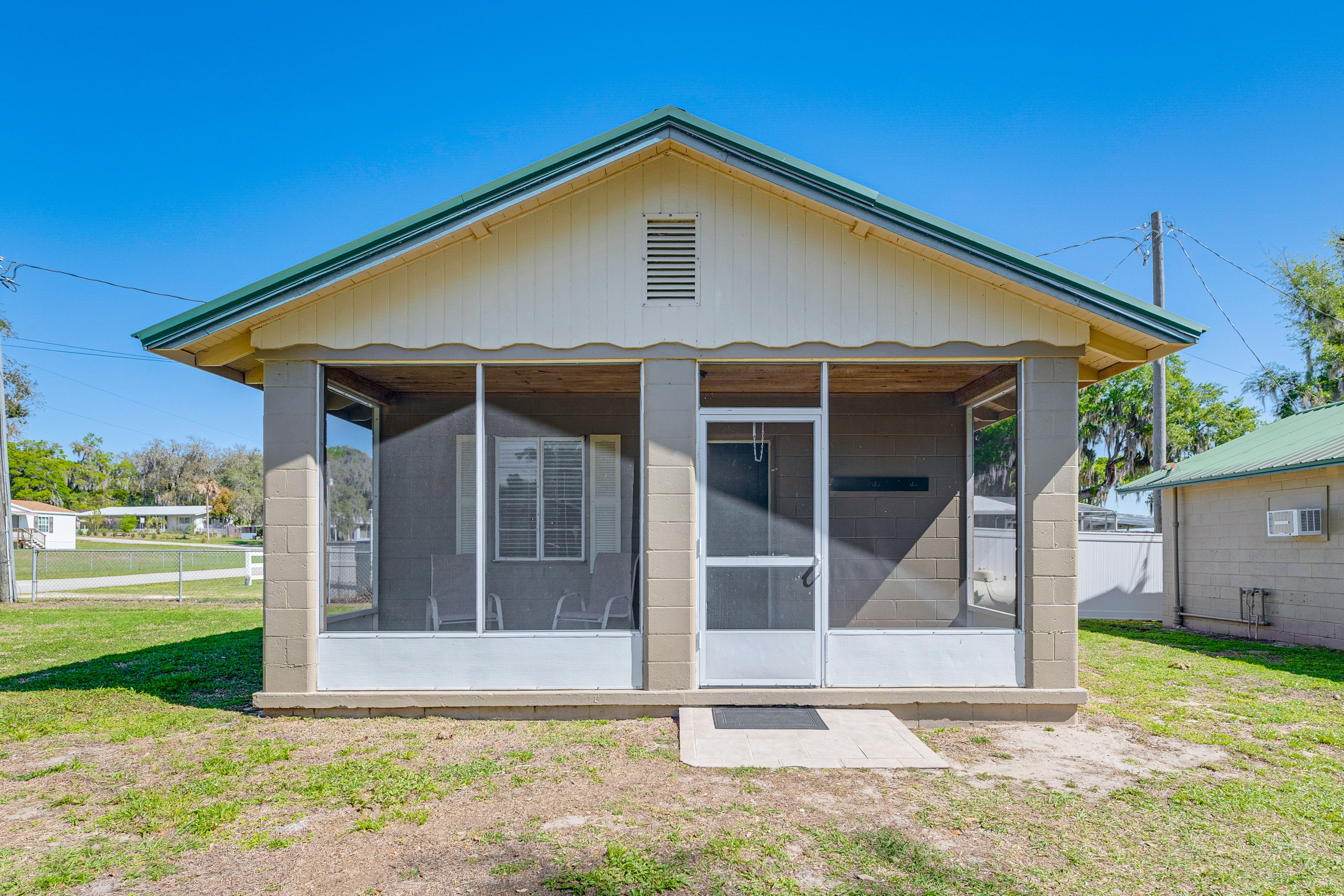 Exterior | Community Parking Lot (2 Vehicles) | Boat Trailer Parking