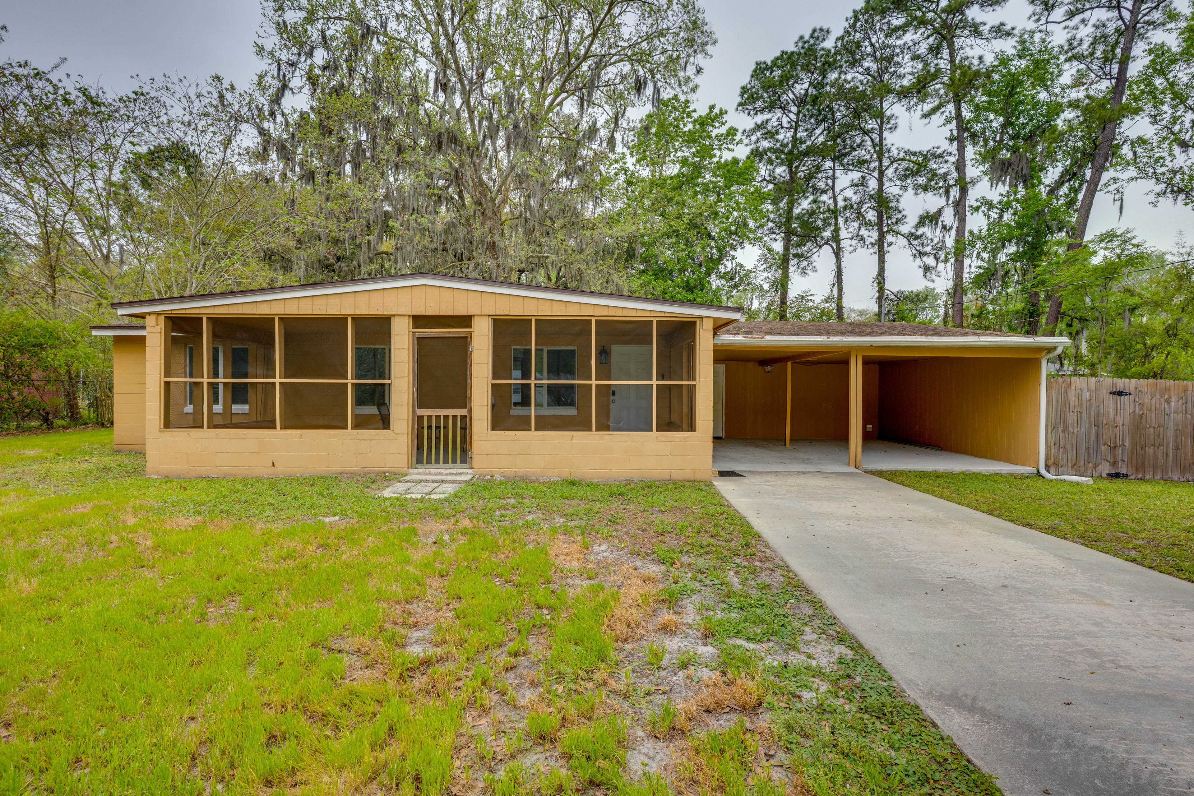 Parking | Driveway (2 Vehicles)