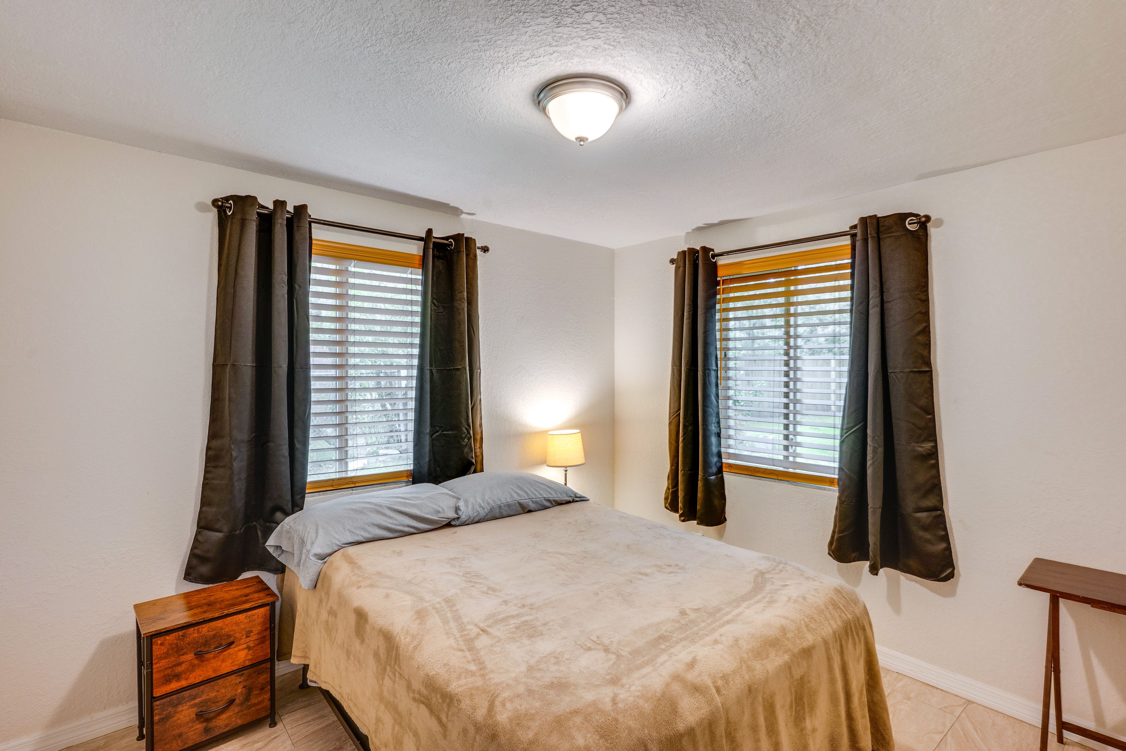 Bedroom 3 | Full Bed