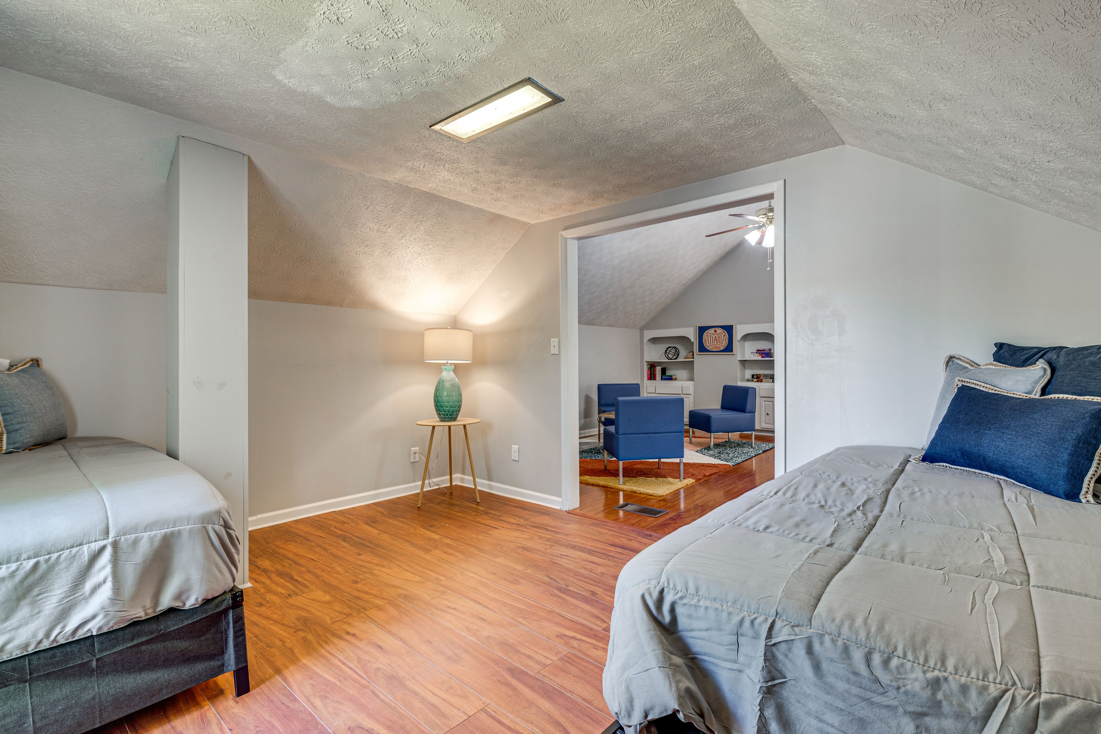 Sleeping Nook | 2nd Floor | 2 Twin Beds