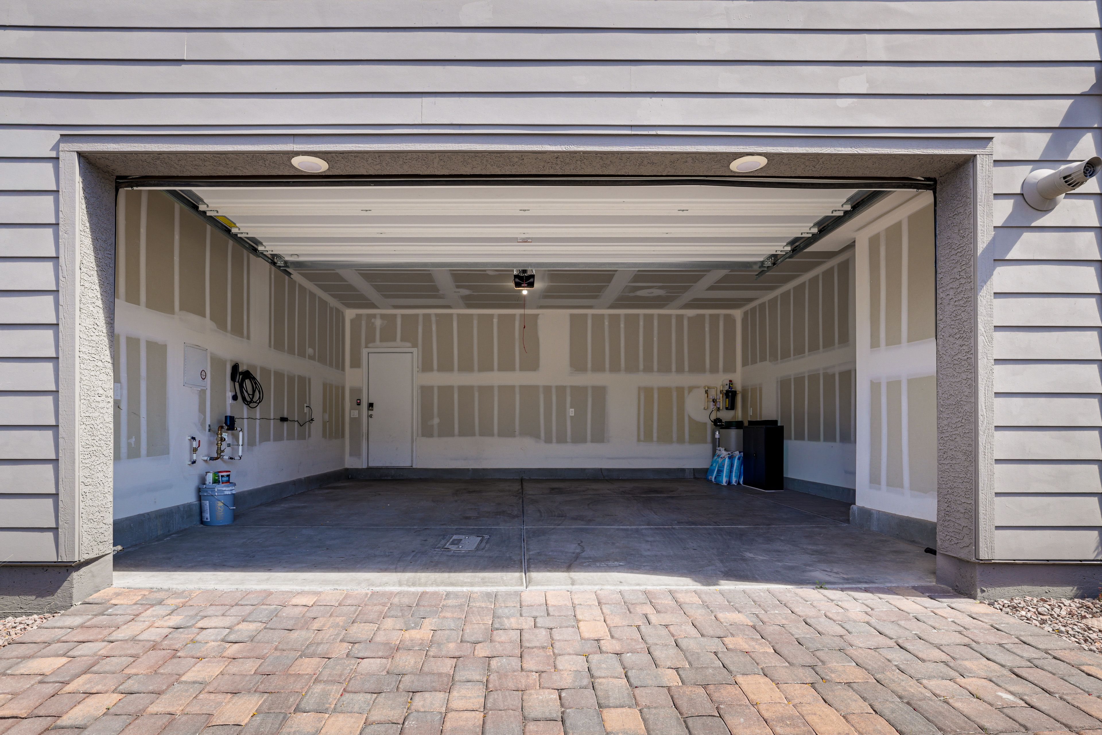 Parking | Garage (1 Vehicle)