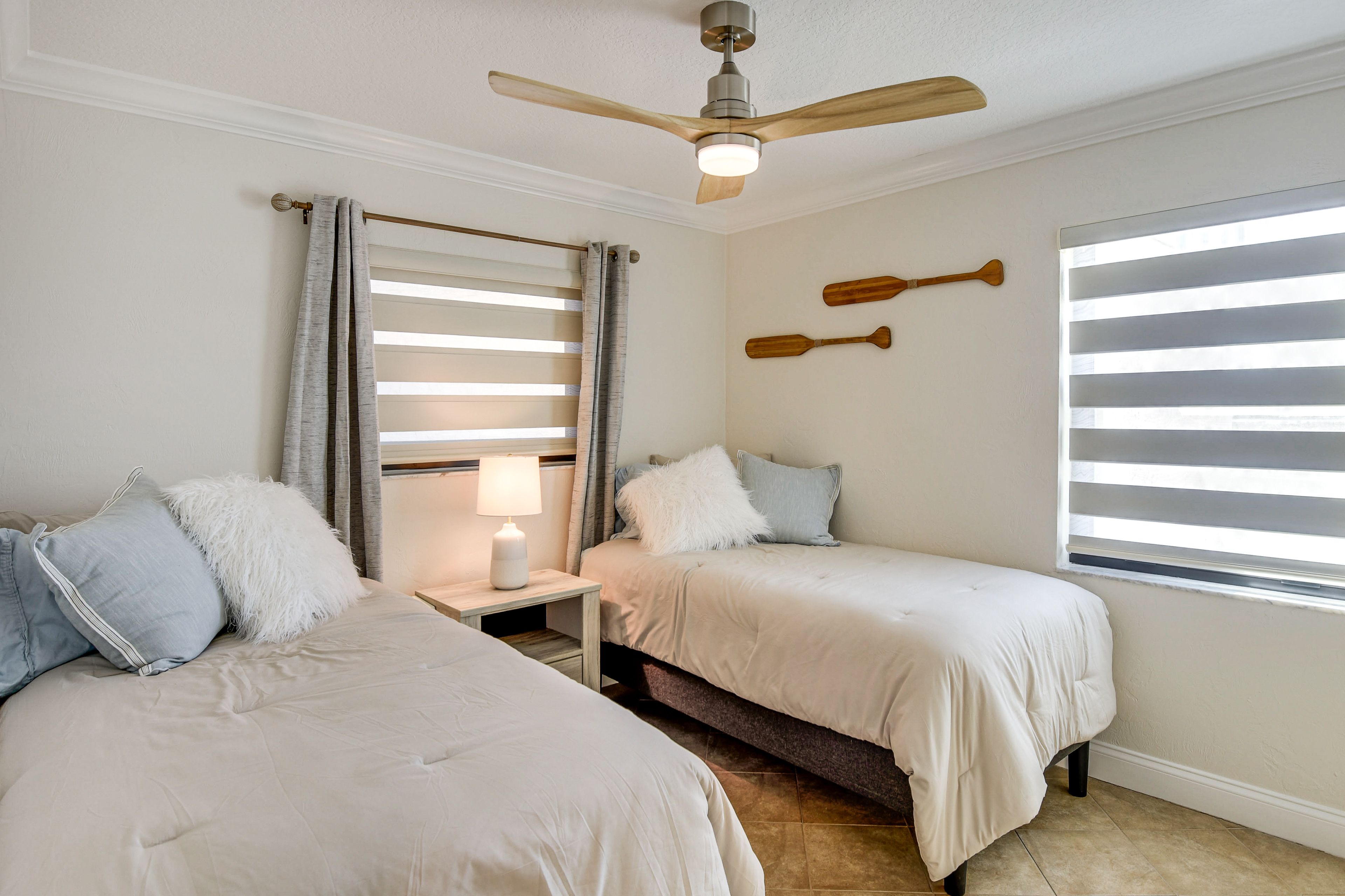 Bedroom 2 | 2 Twin Beds