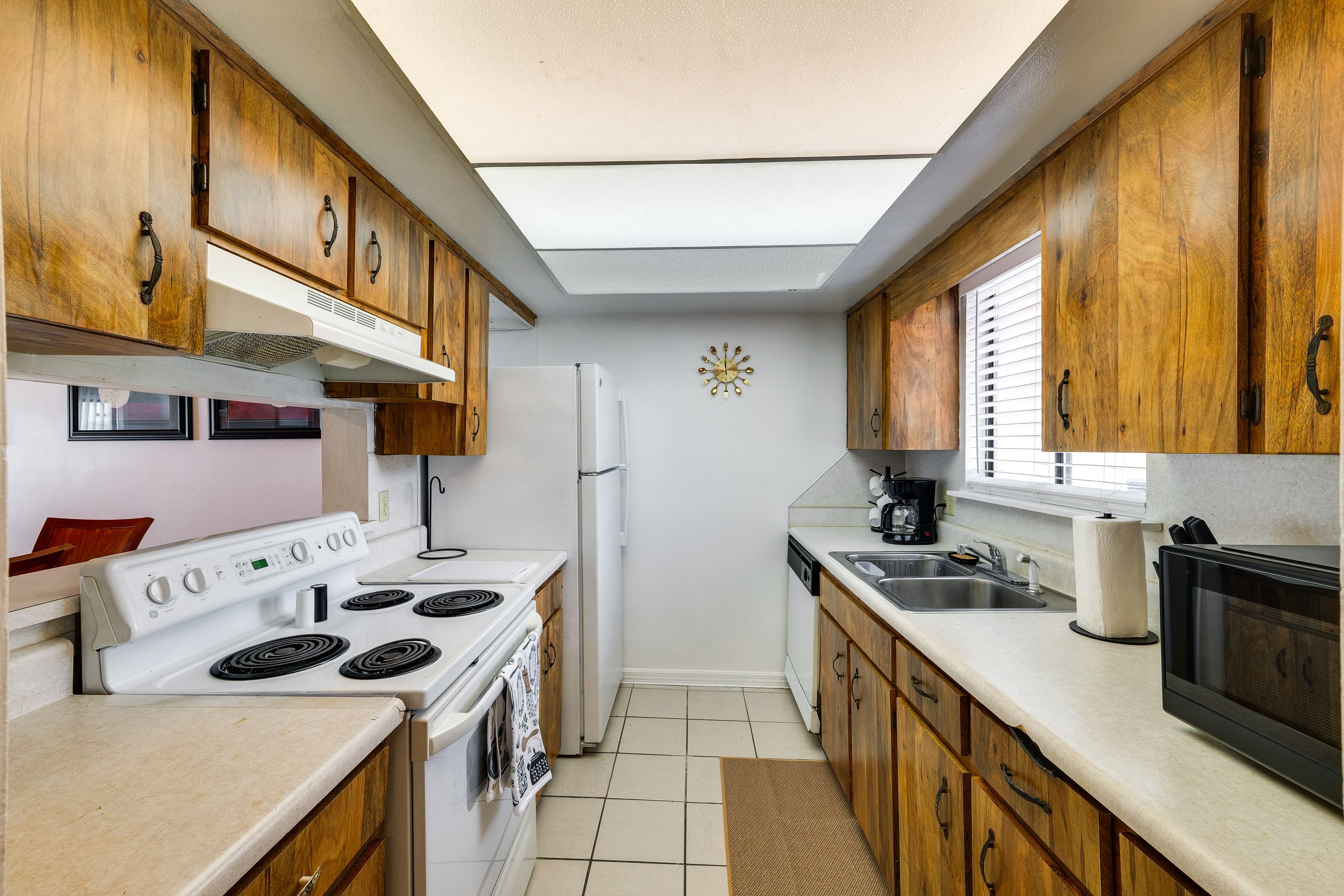 Kitchen | 1st Floor