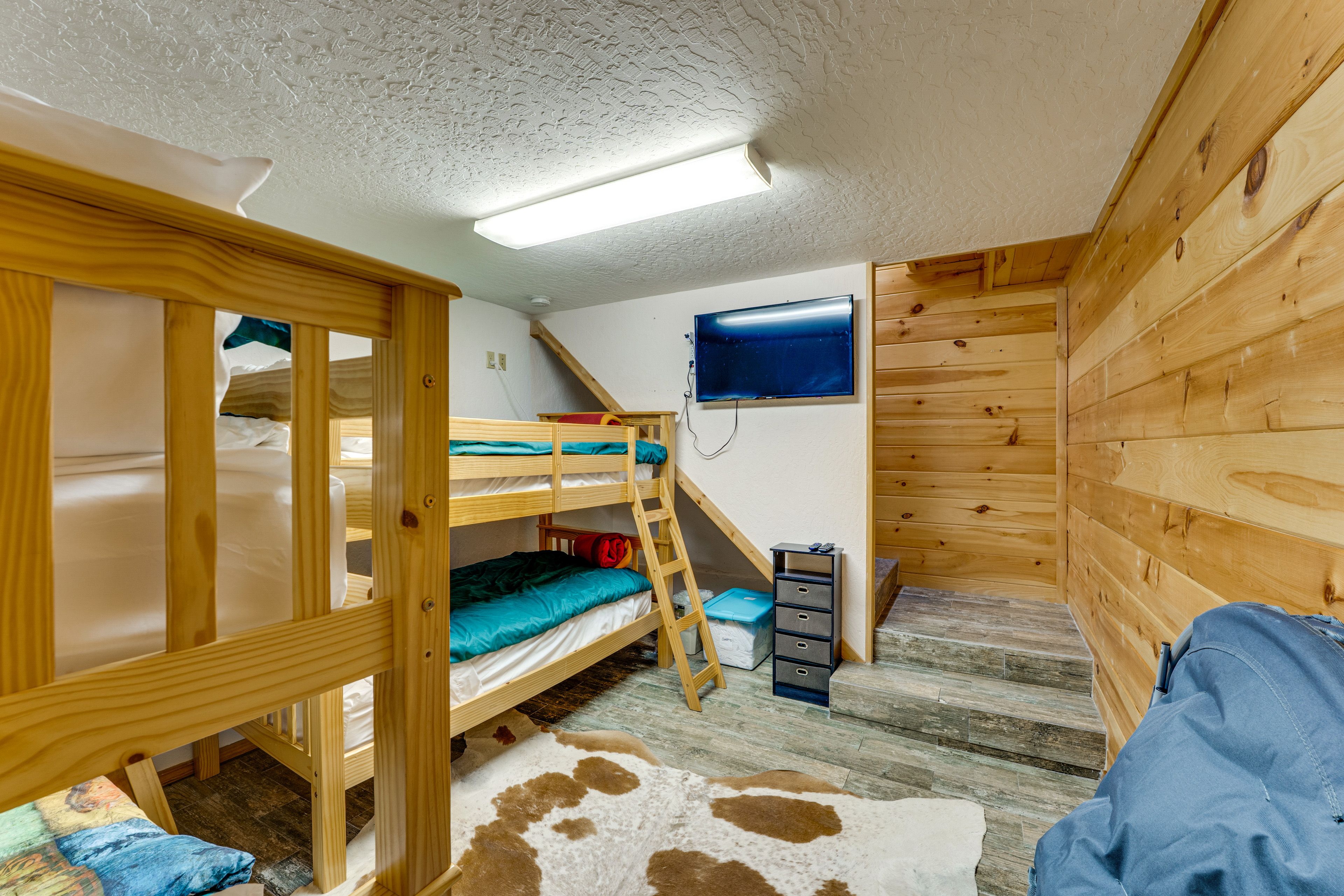 Bedroom 4 | 2 Twin Bunk Beds | Lower Level