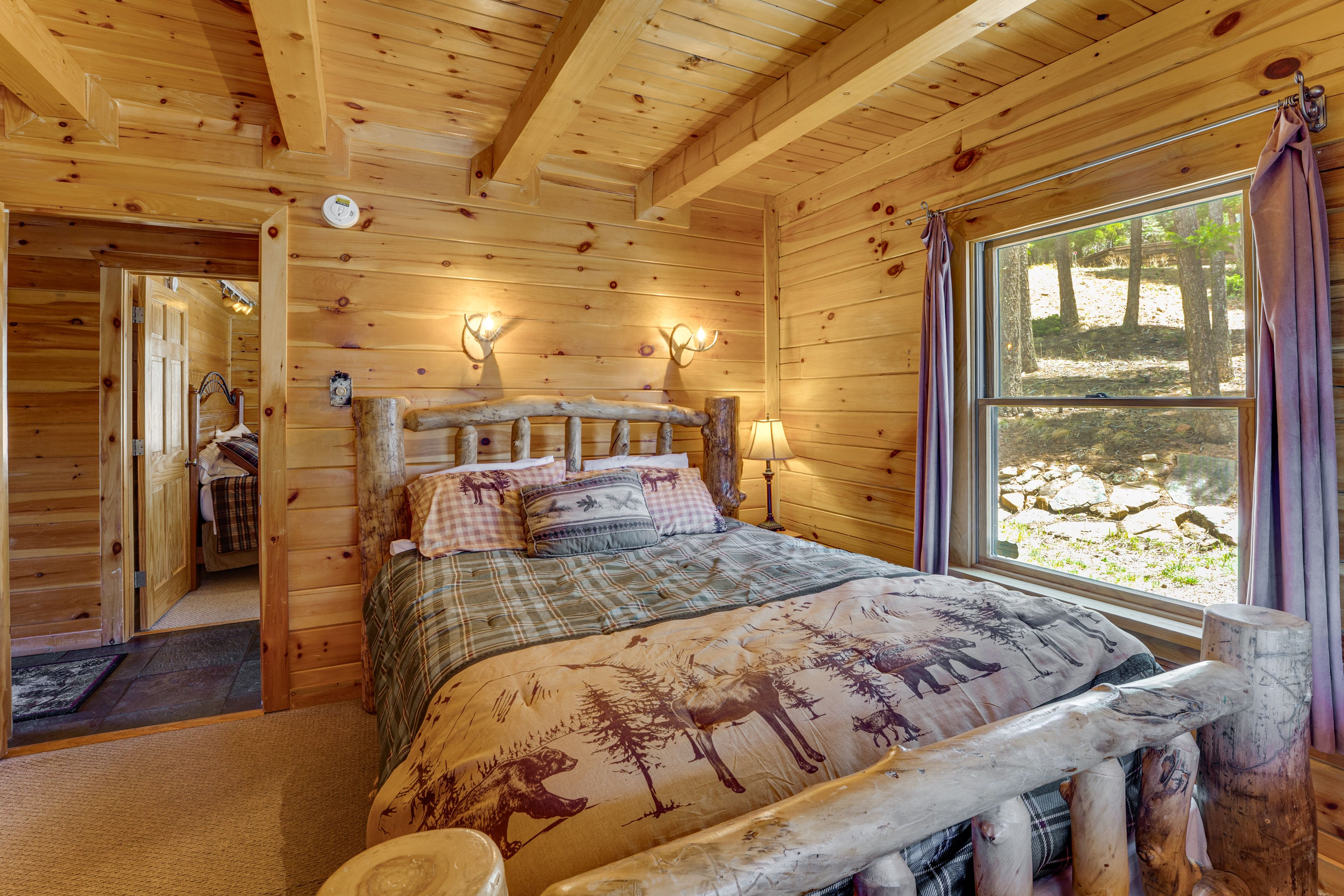 Bedroom 2 | Queen Bed | Main Level