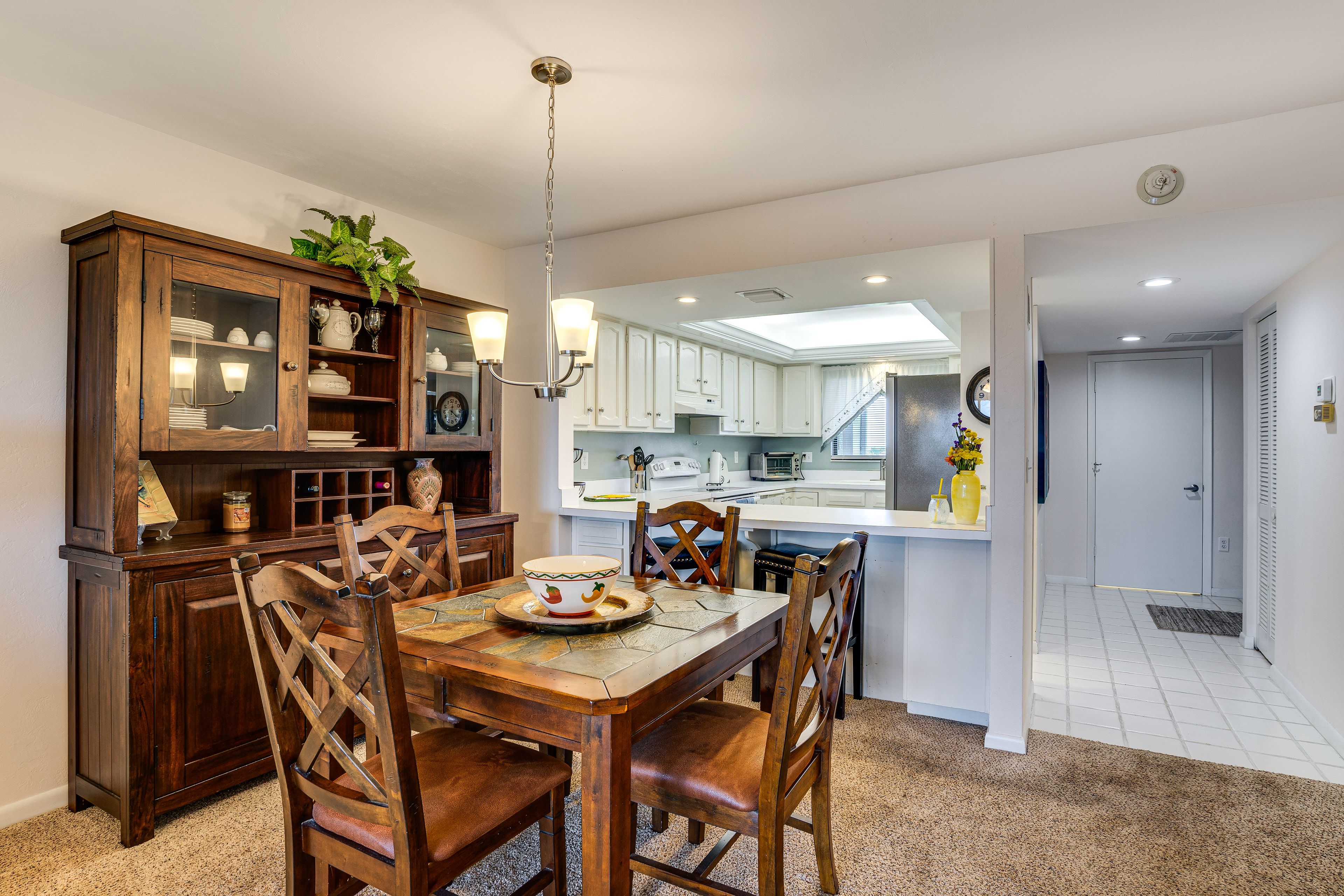 Property Interior | Single-Story Condo