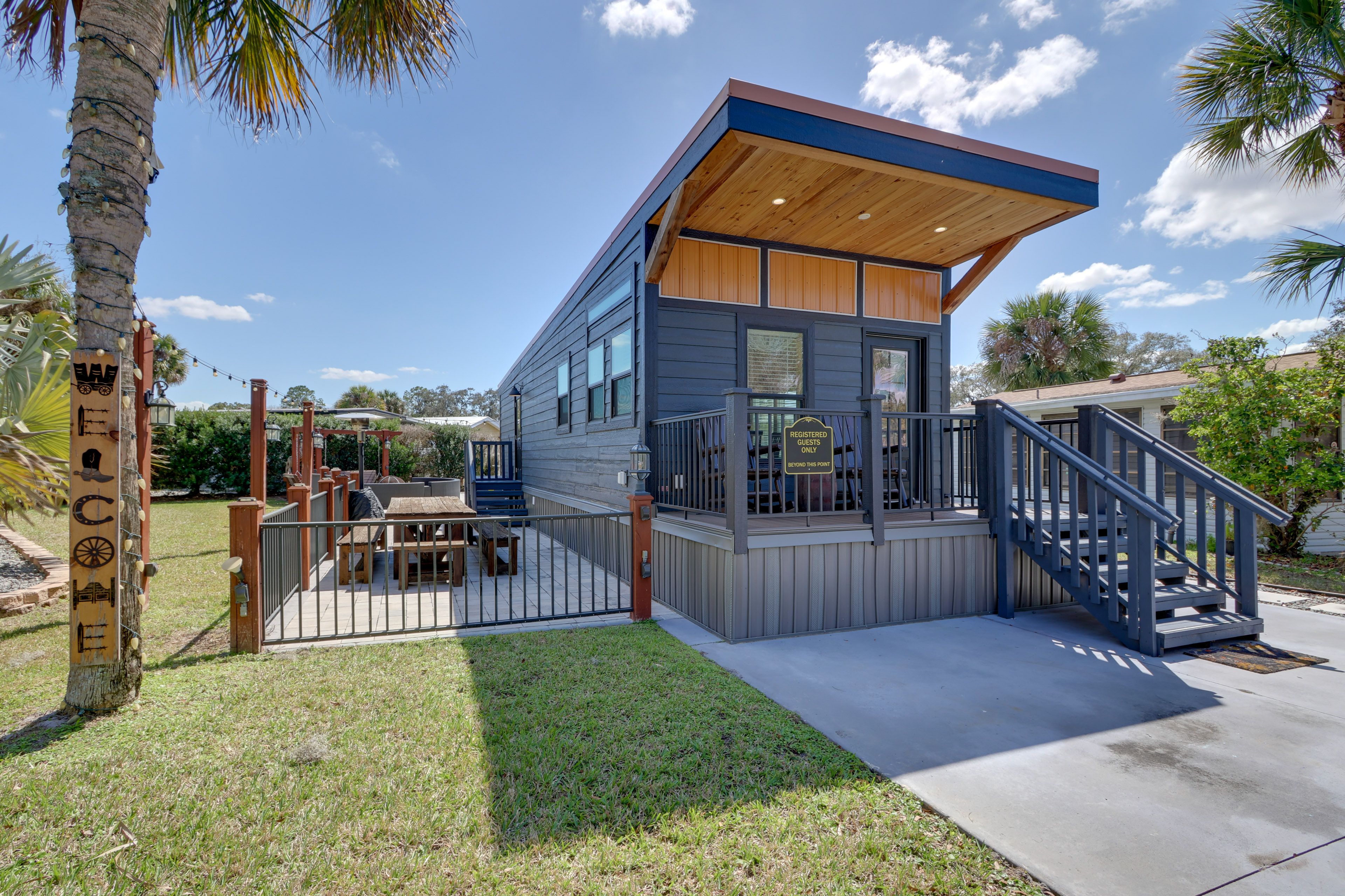 River Ranch Vacation Rental | 2BR | 2BA | 490 Sq Ft