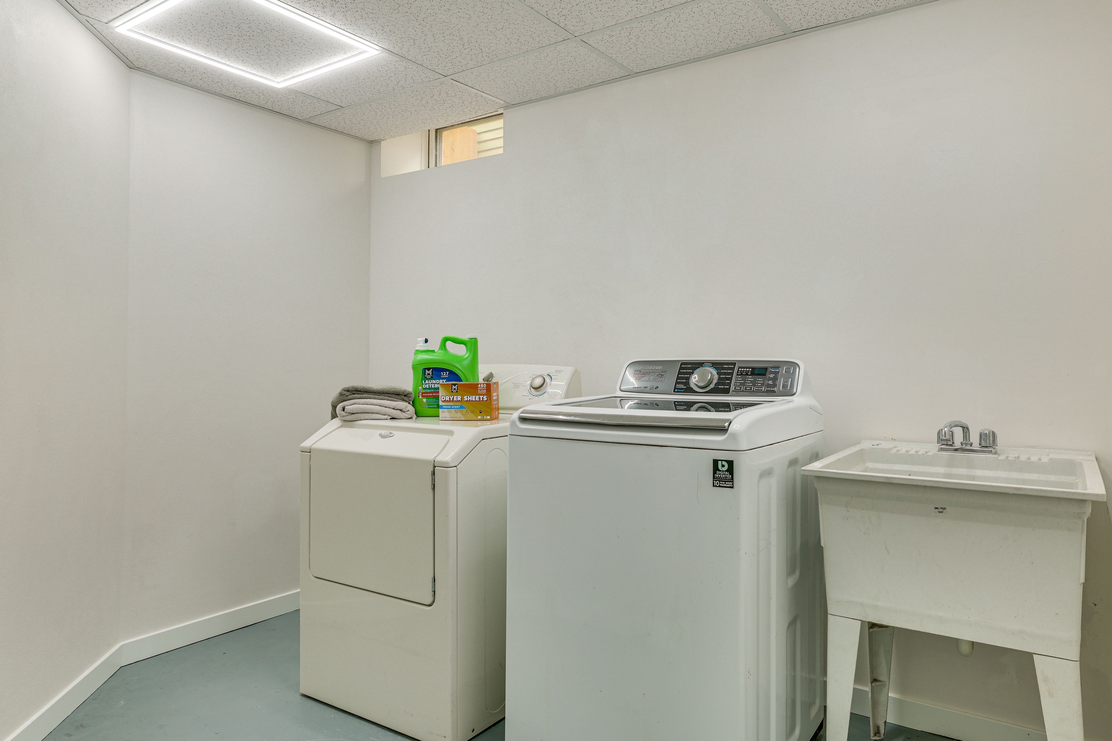 Laundry Room | Basement