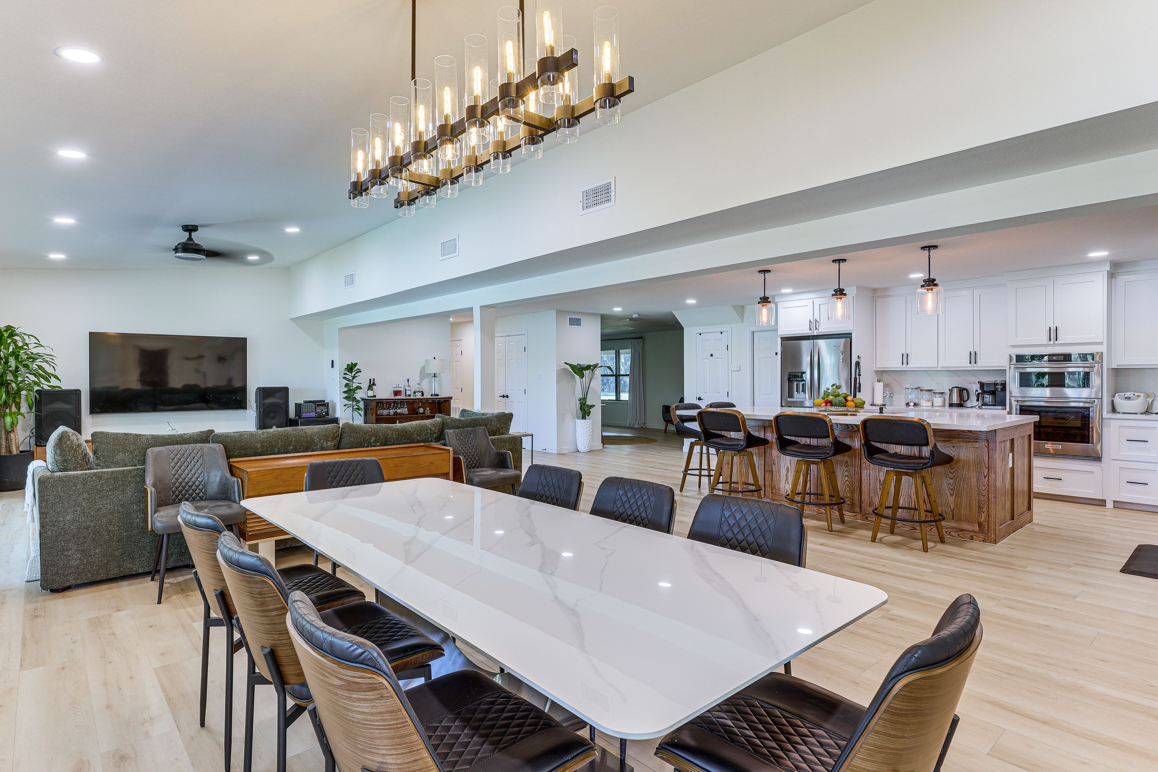 Dining Area | 1st Floor