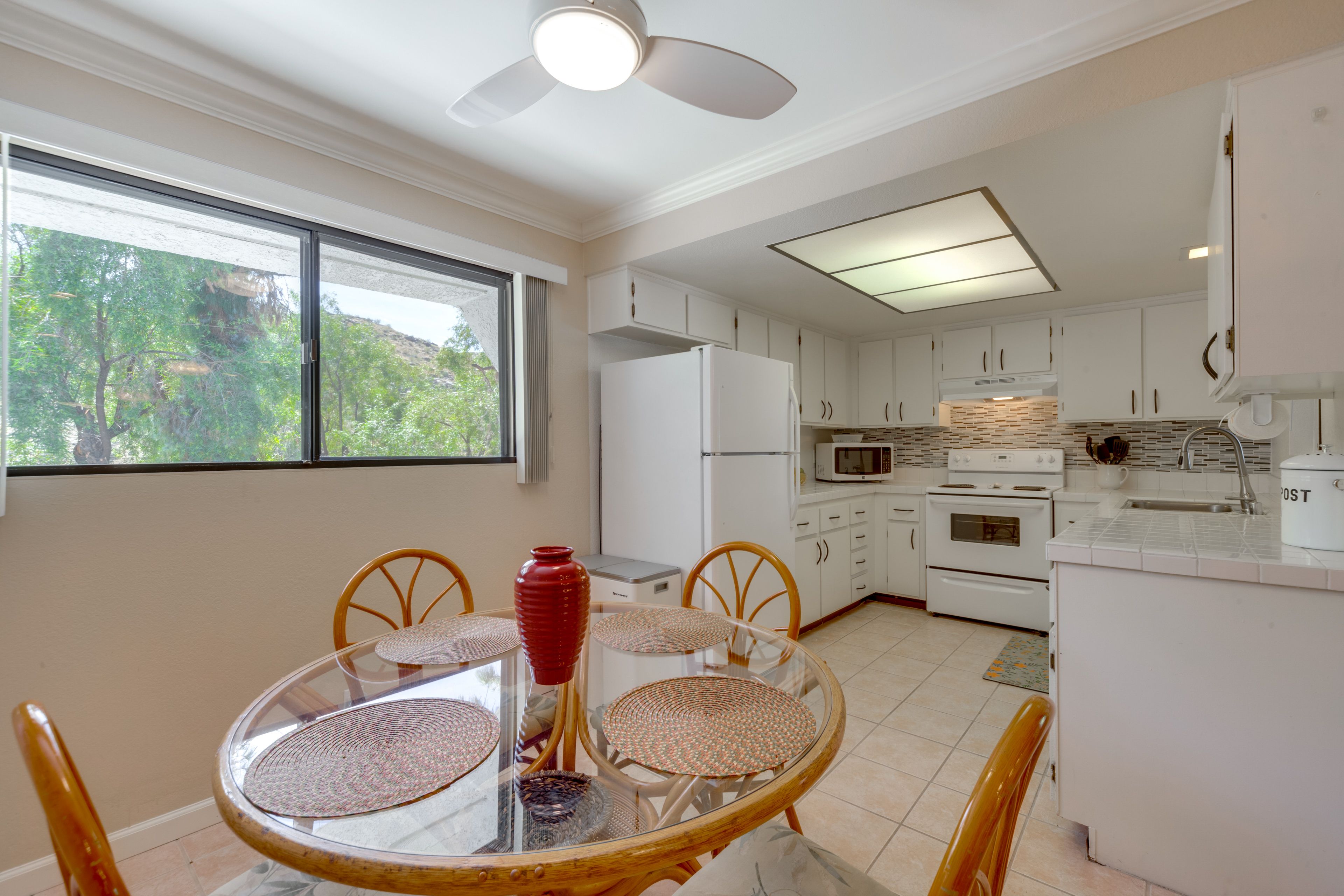 Kitchen | Dining Area | Cooking Basics