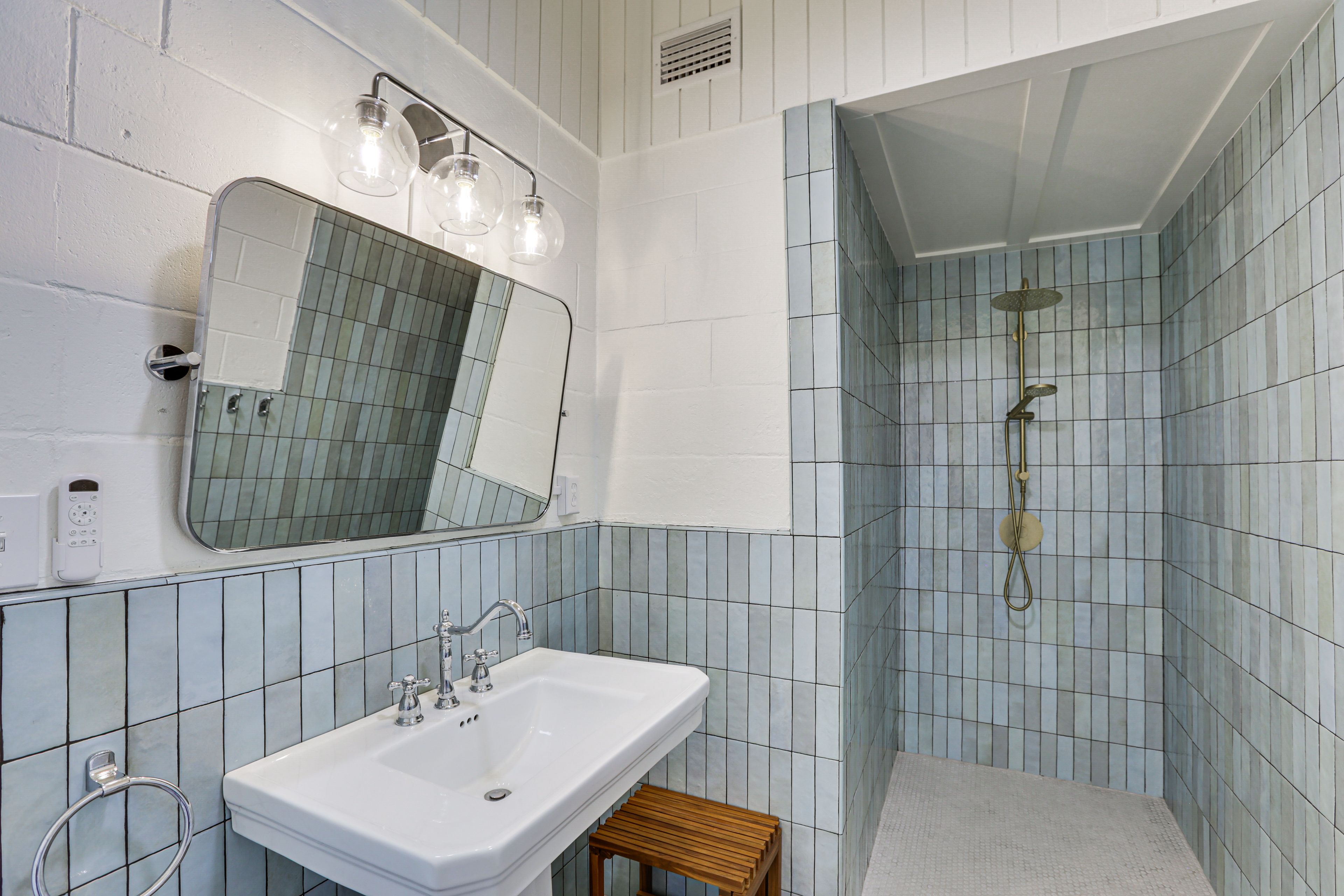 En-Suite Bath