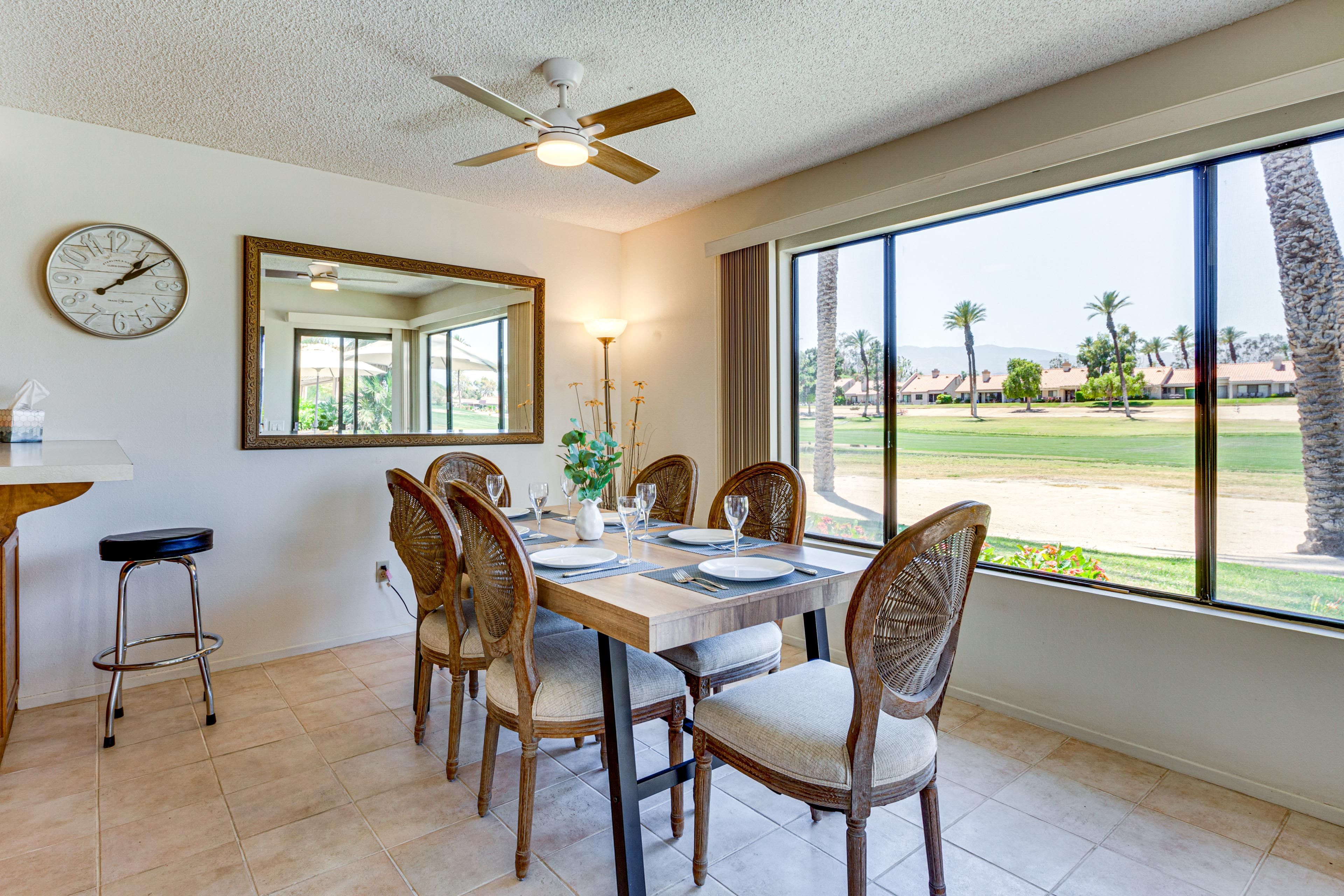 Property Interior | Central A/C & Heating | Free WiFi