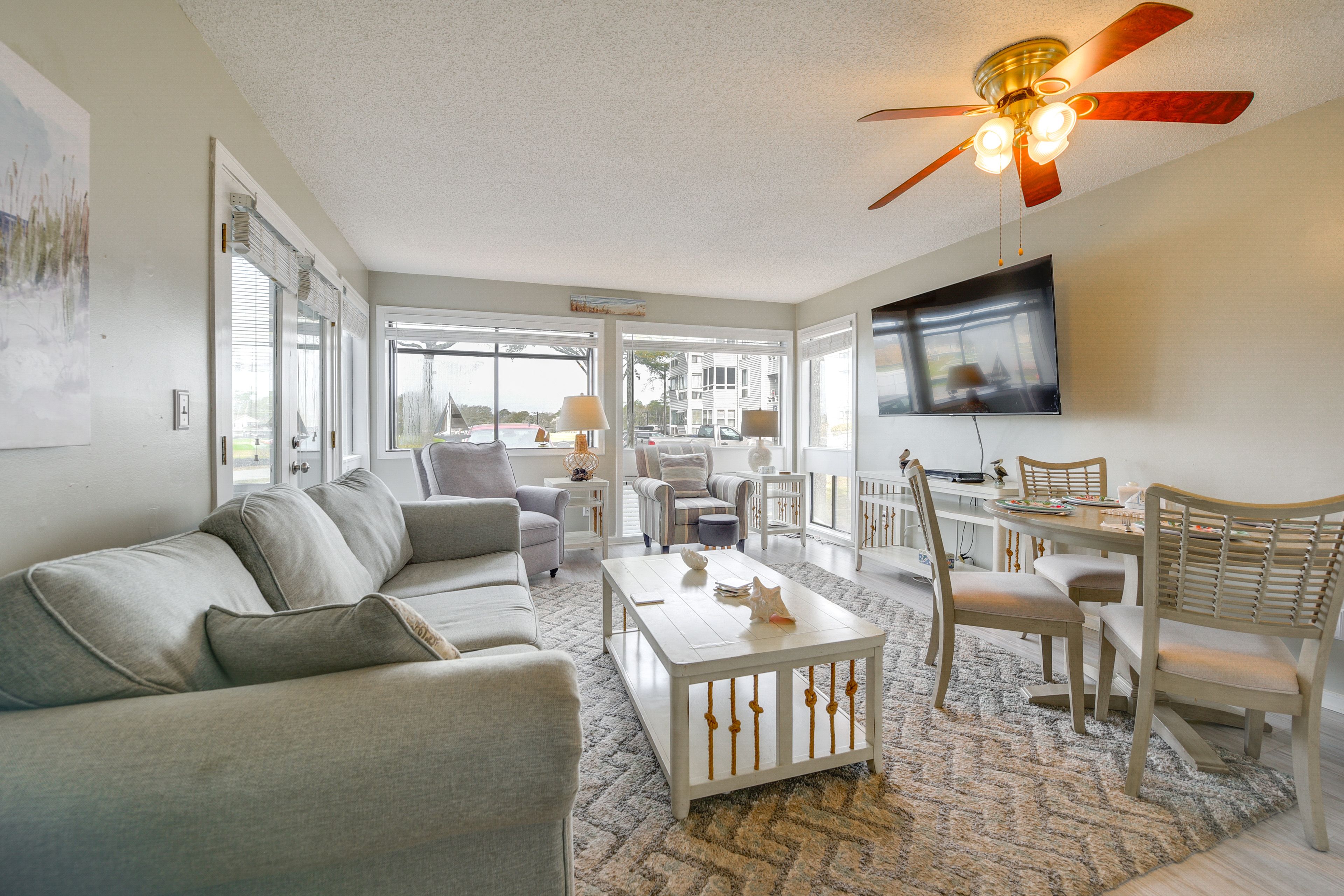 Myrtle Beach Vacation Rental | 2BR | 2BA | 950 Sq Ft