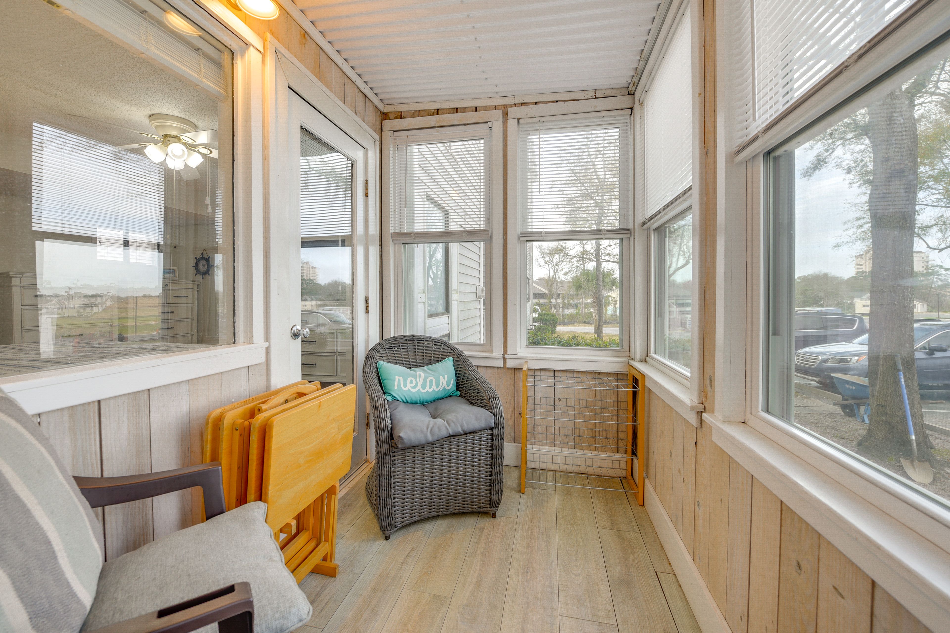 Sunroom w/ Seating | Single-Story Unit on 1st Floor